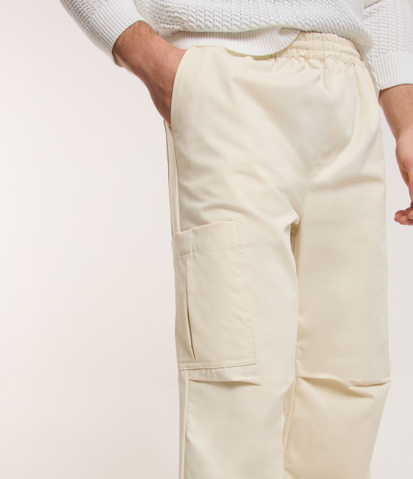 Calça Wide Leg com Bolso Lateral Bege 4