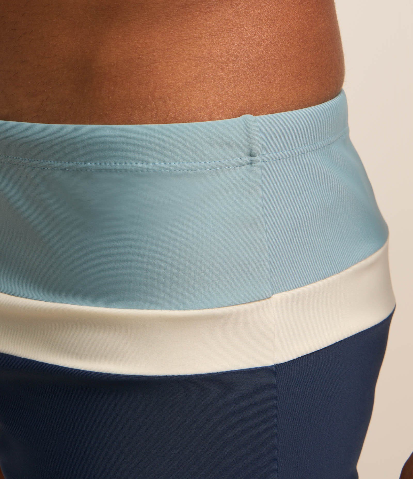 Sunga em Microfibra com Blocos de Cor Azul 3