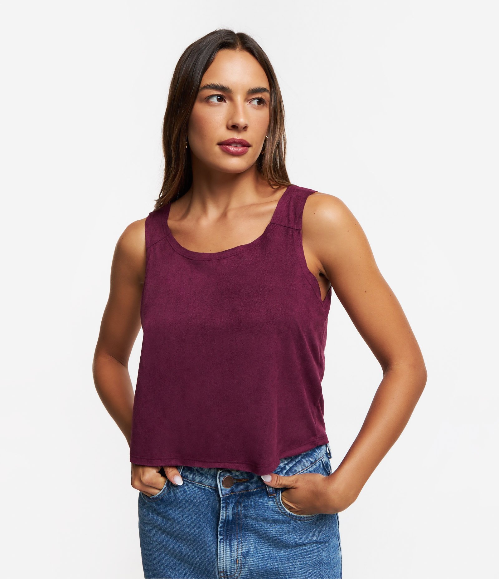 Blusa Regata com Decote Redondo e Alça Larga 1