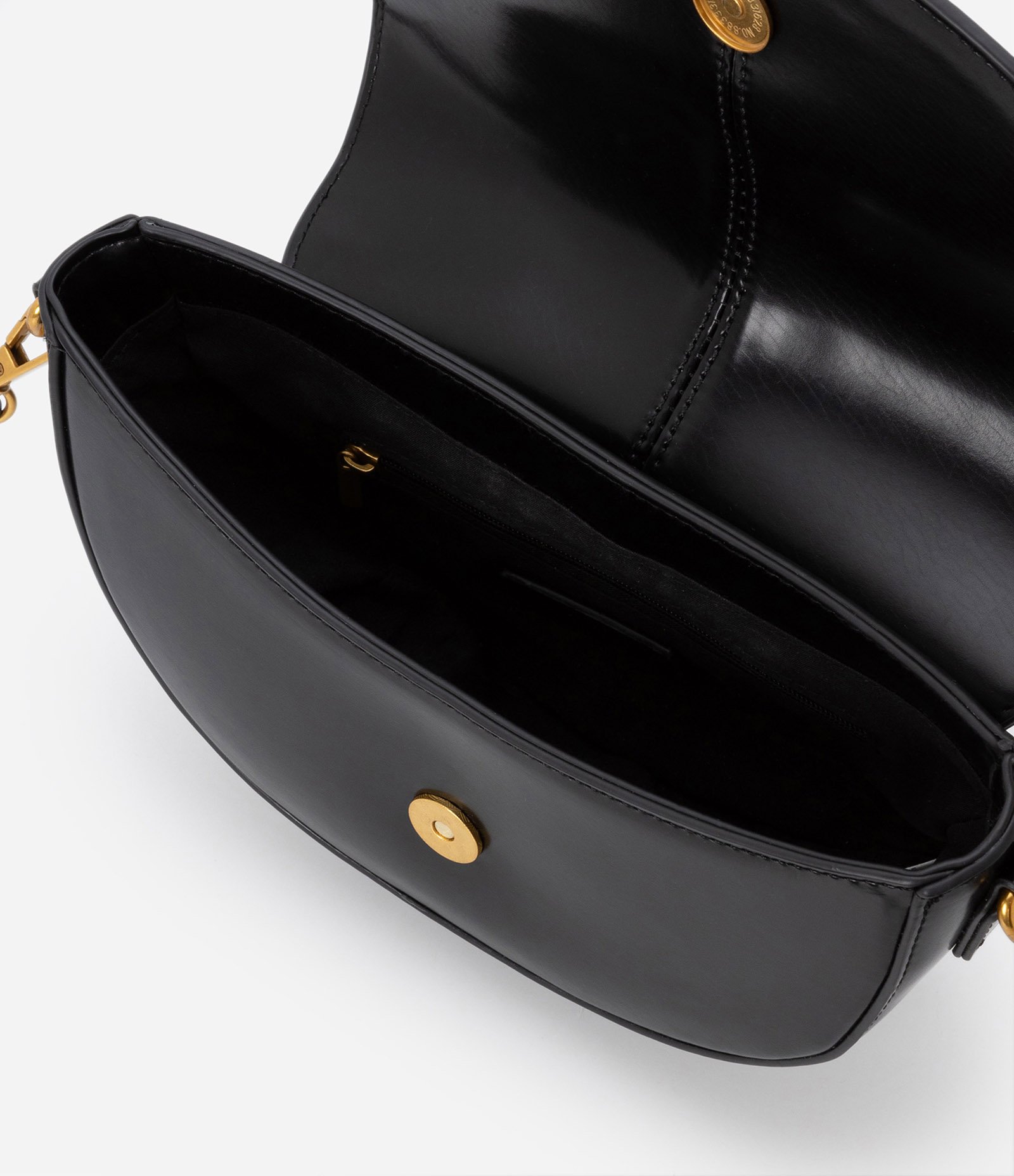 Bolsa Baguete Média com Alça em Corrente e Detalhe Metálico Preto 7