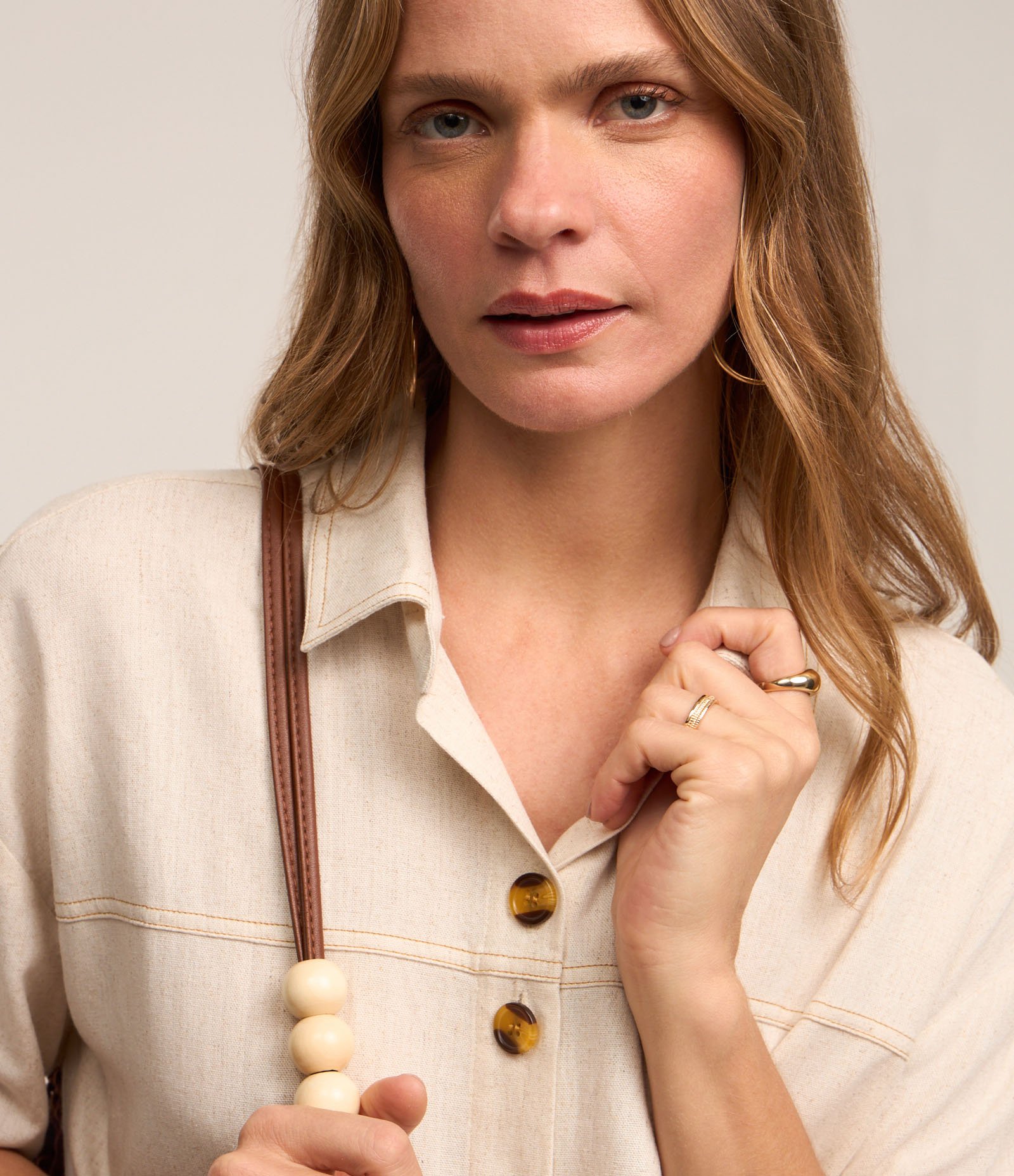 Camisa em Viscolinho com Detalhes Pespontados 5