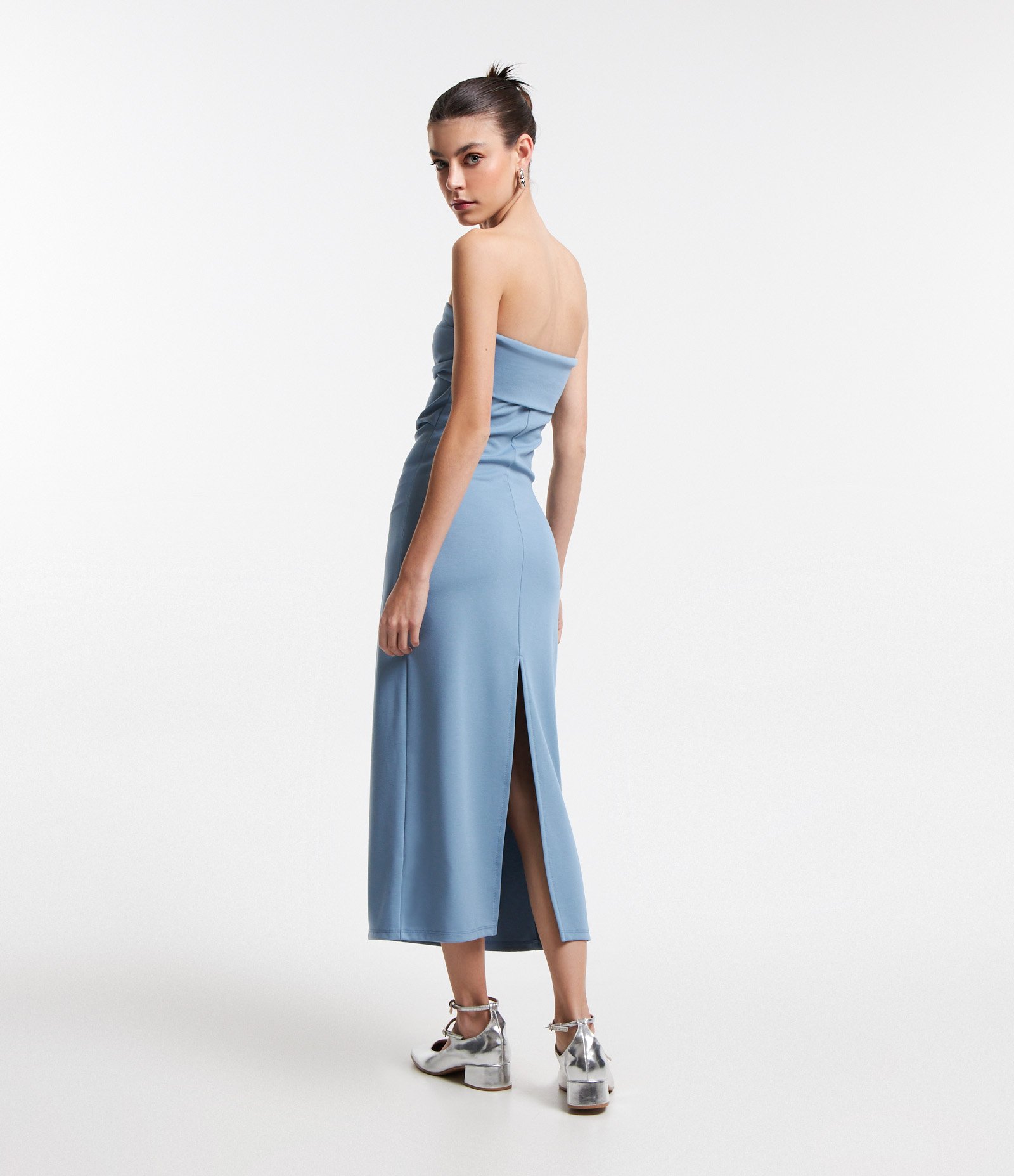 Vestido New Midi em Ponto Roma com Busto Sobreposto e Drapeado Lateral Azul 3