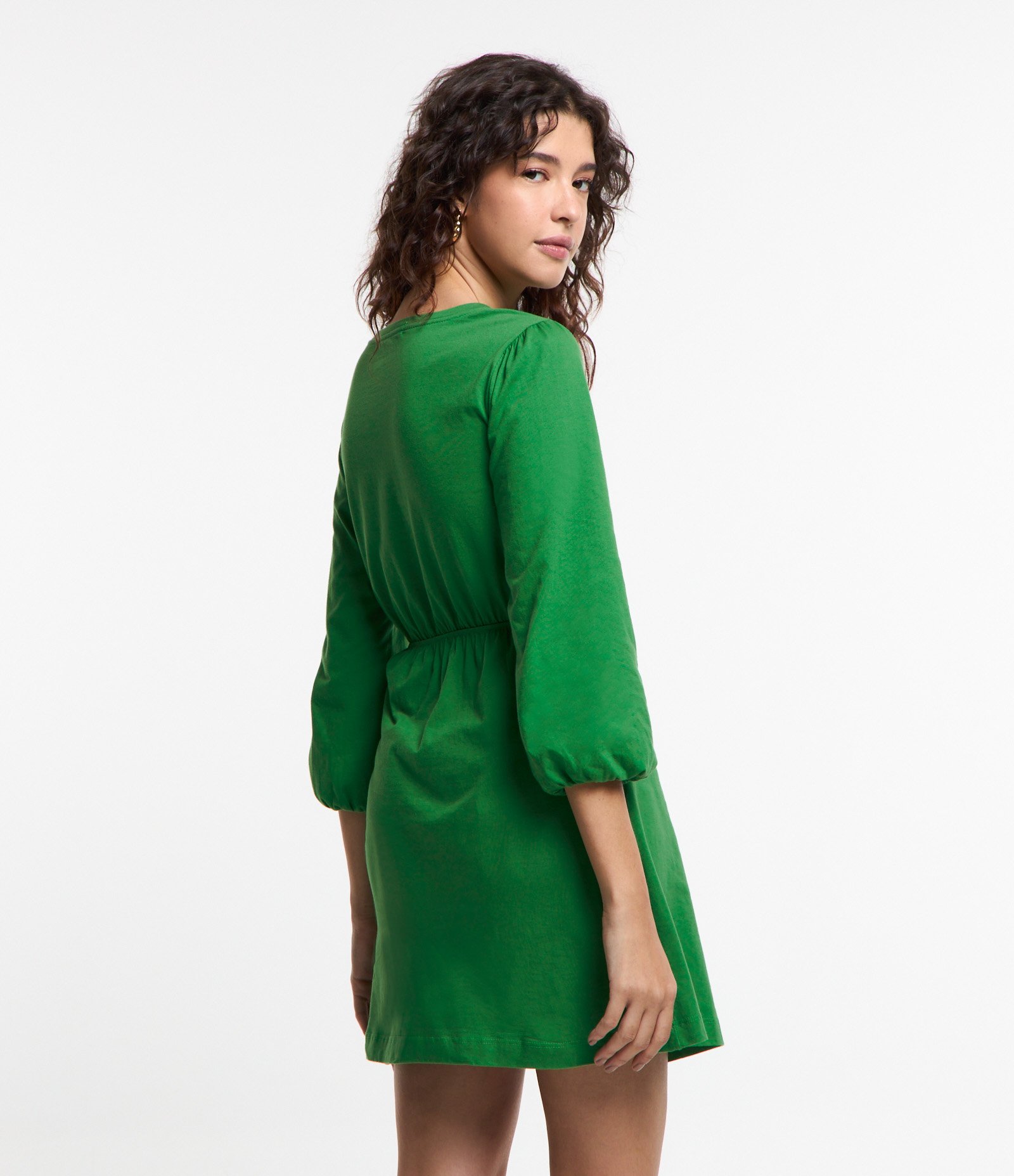 Vestido Curto em Algodão com Nó Central e Recorte Vazado Verde 4