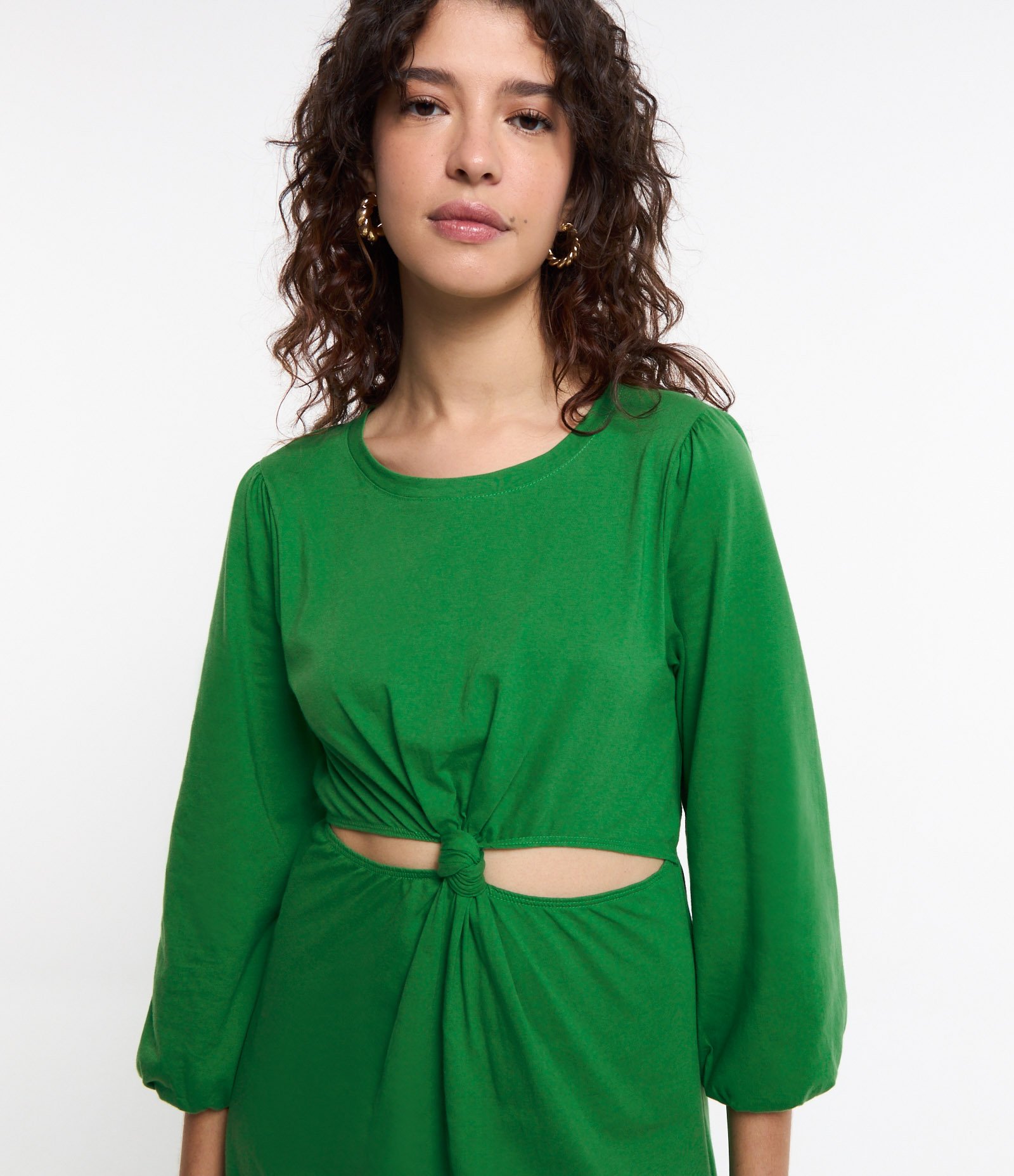 Vestido Curto em Algodão com Nó Central e Recorte Vazado Verde 5
