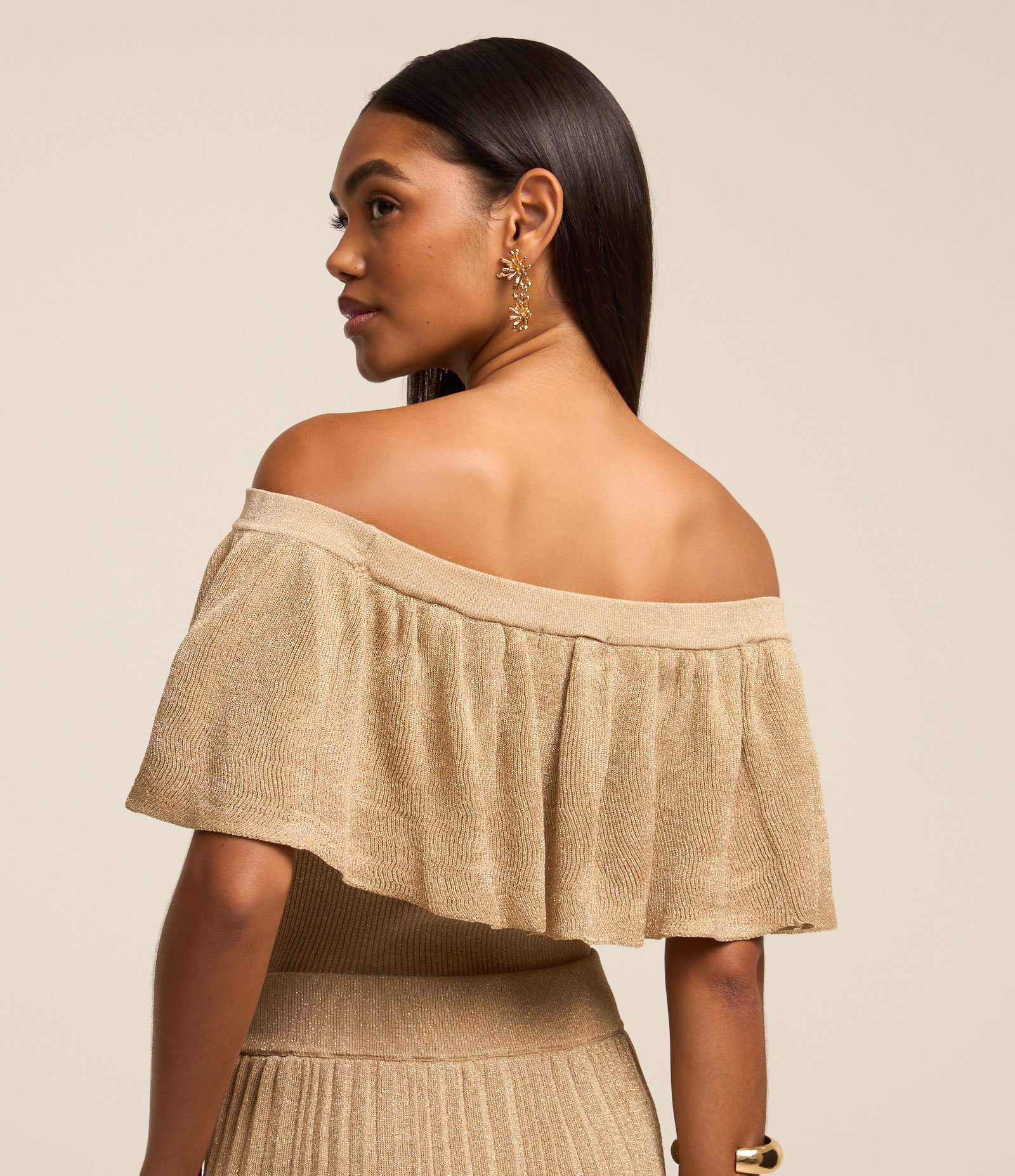 Blusa Tomara Que Caia em Viscose com Fio Metalizado Bege 4