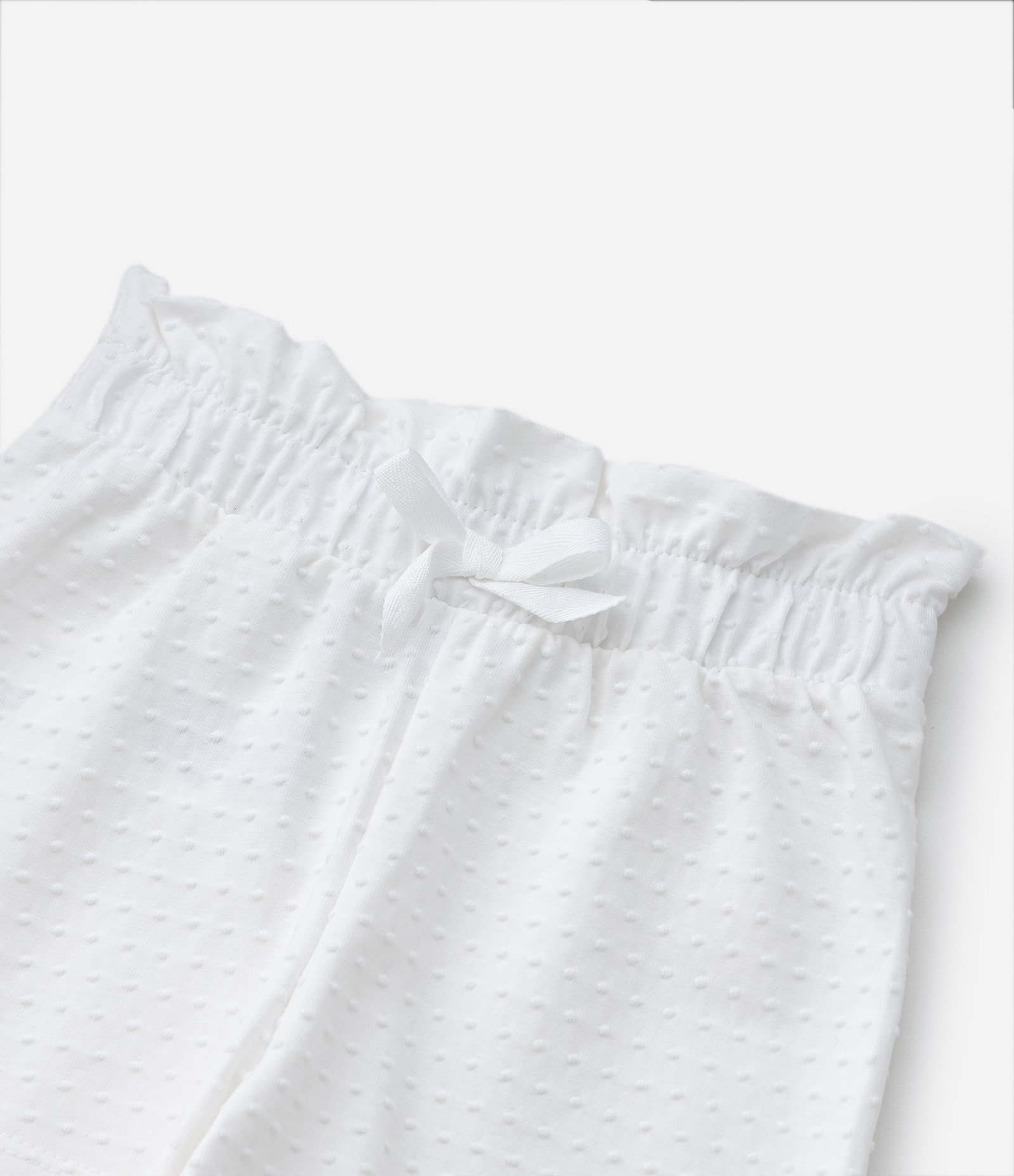 Bermuda Infantil em Algodão com Textura de Bolinhas - Tam 0 a 18 meses Branco 6
