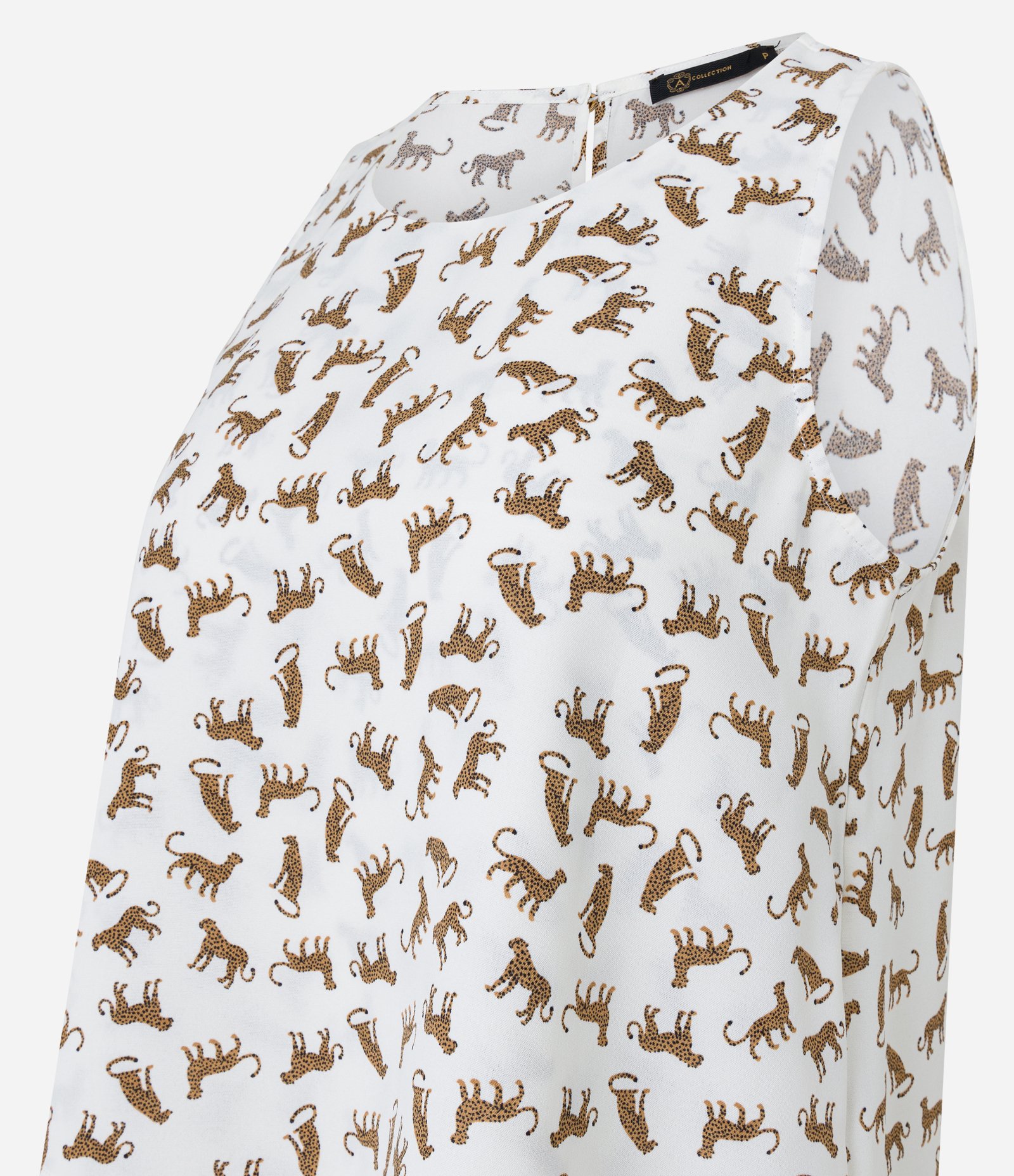 Blusa sem Manga em Airflow com Estampa Mini Oncinhas Branco Neve 6