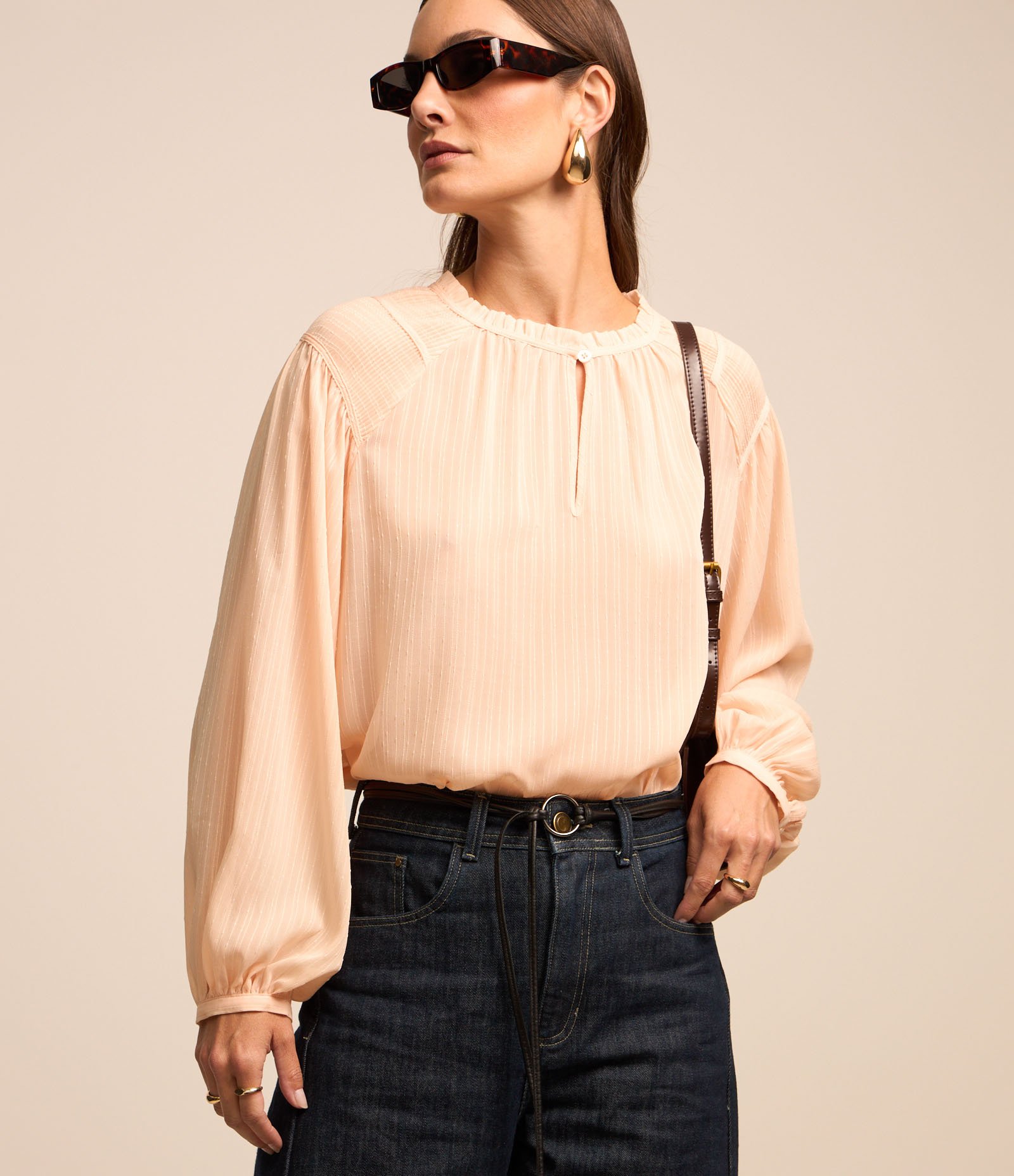 Blusa Texturizada em Chiffon com Detalhe nos Ombros Laranja 4