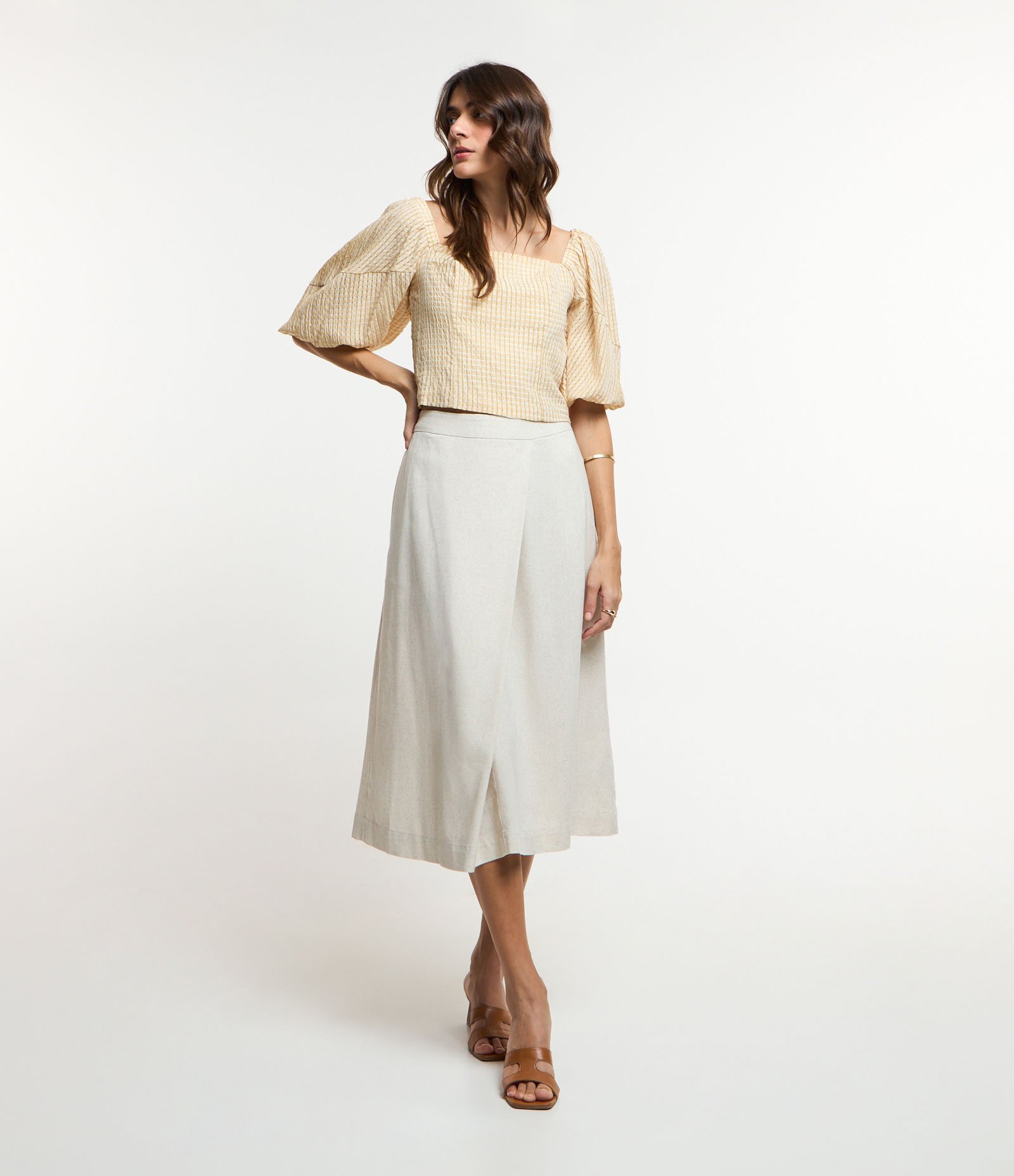 Saia em Viscolinho com Transpasse Frontal e Cós Elástico Off White 1