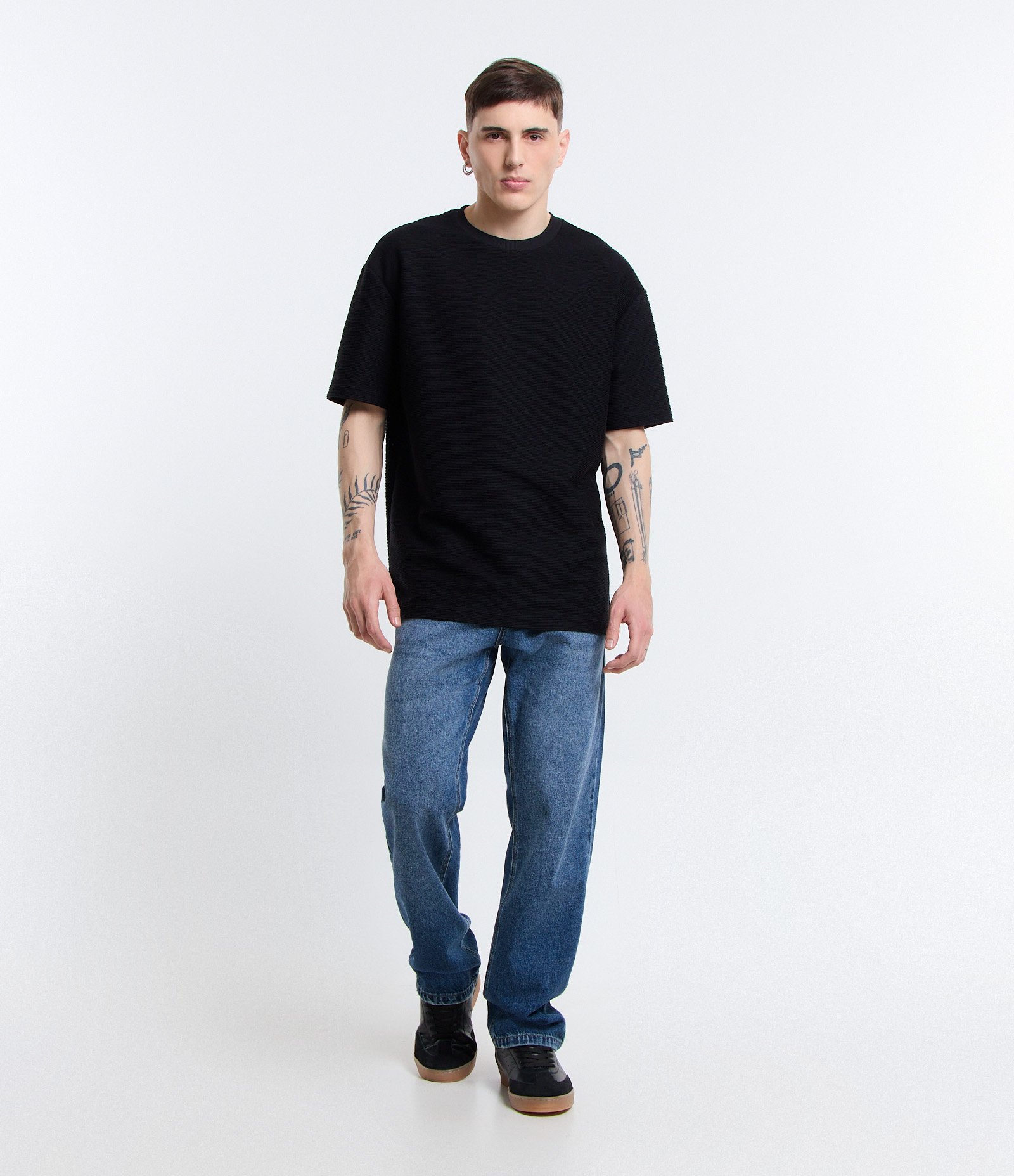 Camiseta Relaxed em Algodão com Leve Textura Preto 2