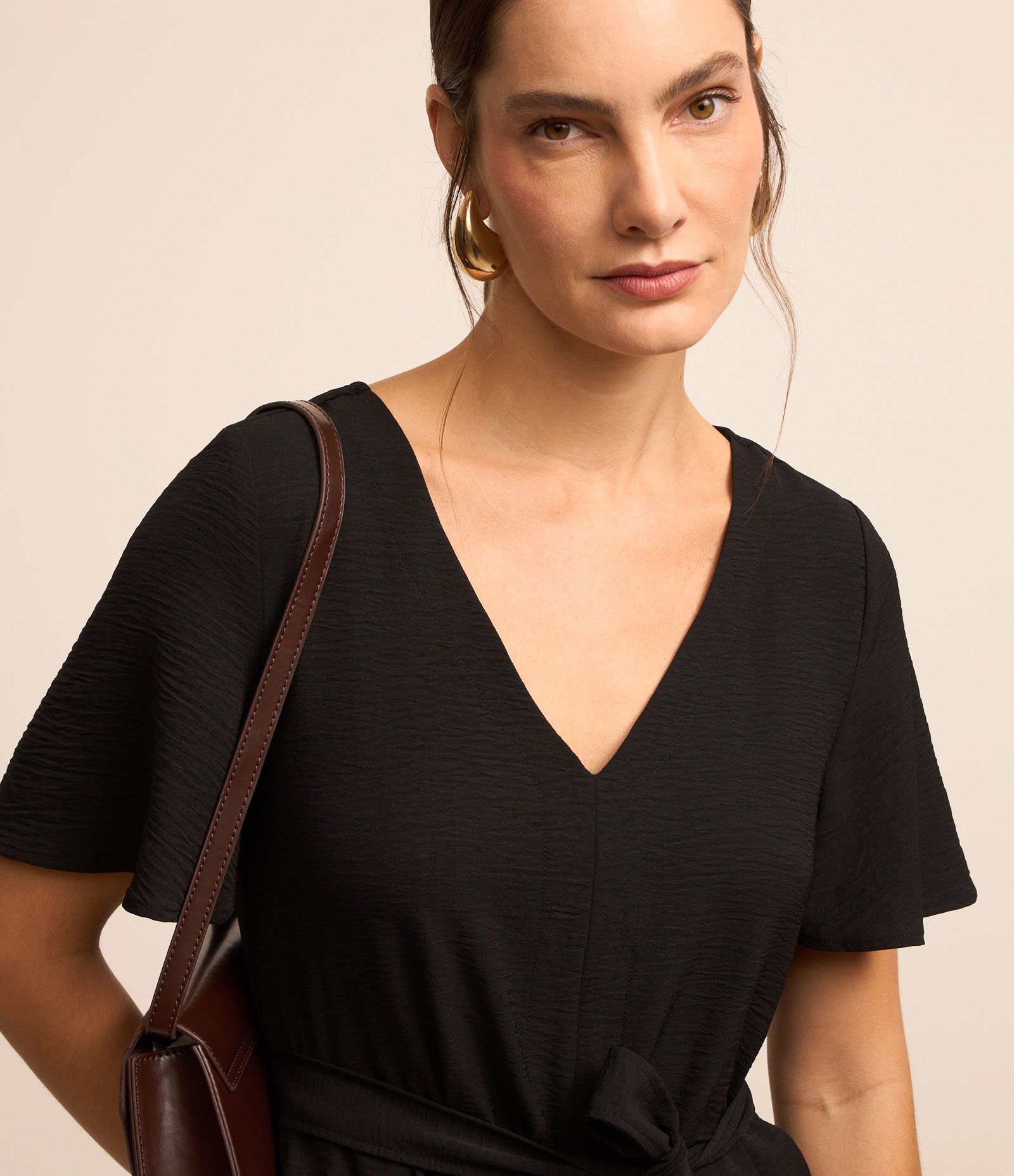 Macaquinho com Efeito Airflow e Amarração Preto 3