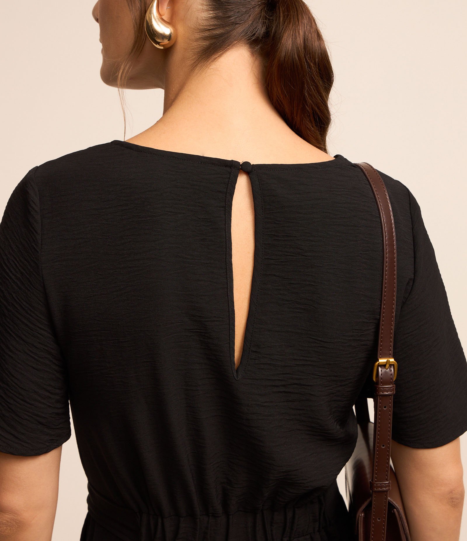 Macaquinho com Efeito Airflow e Amarração Preto 4