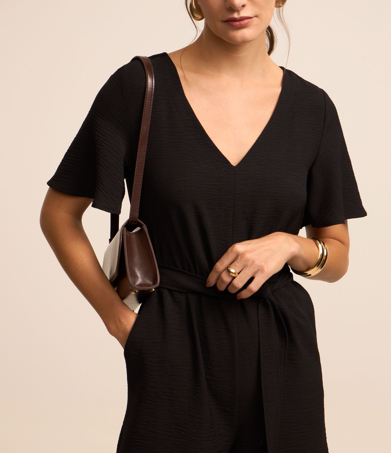 Macaquinho com Efeito Airflow e Amarração Preto 5