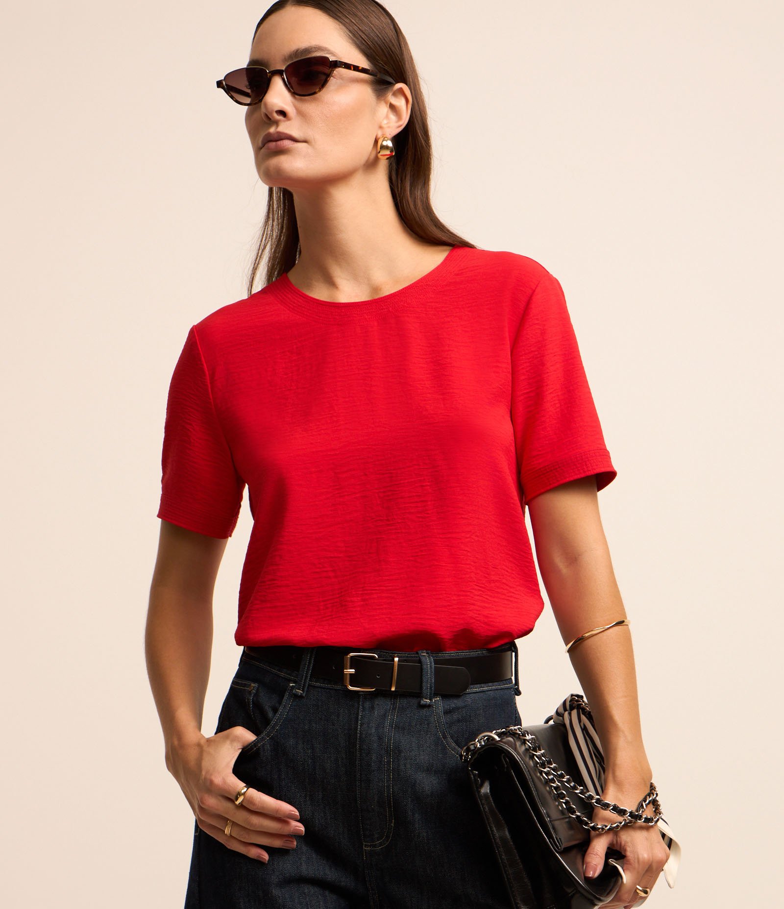 Blusa com Abertura nas Costas e Detalhes Pespontados 4