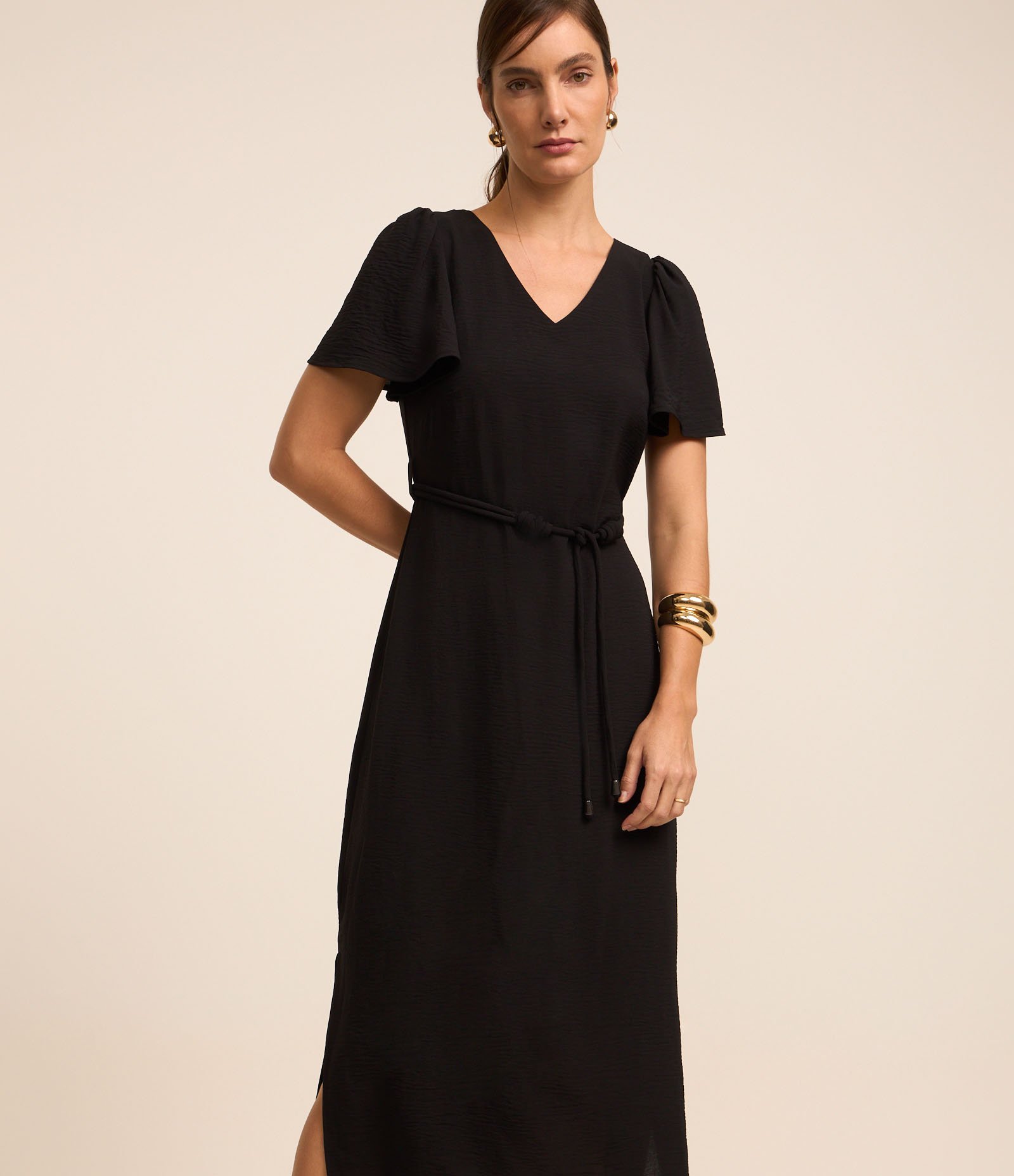 Vestido Evasê Midi com Efeito Airflow e Amarração Preto 2