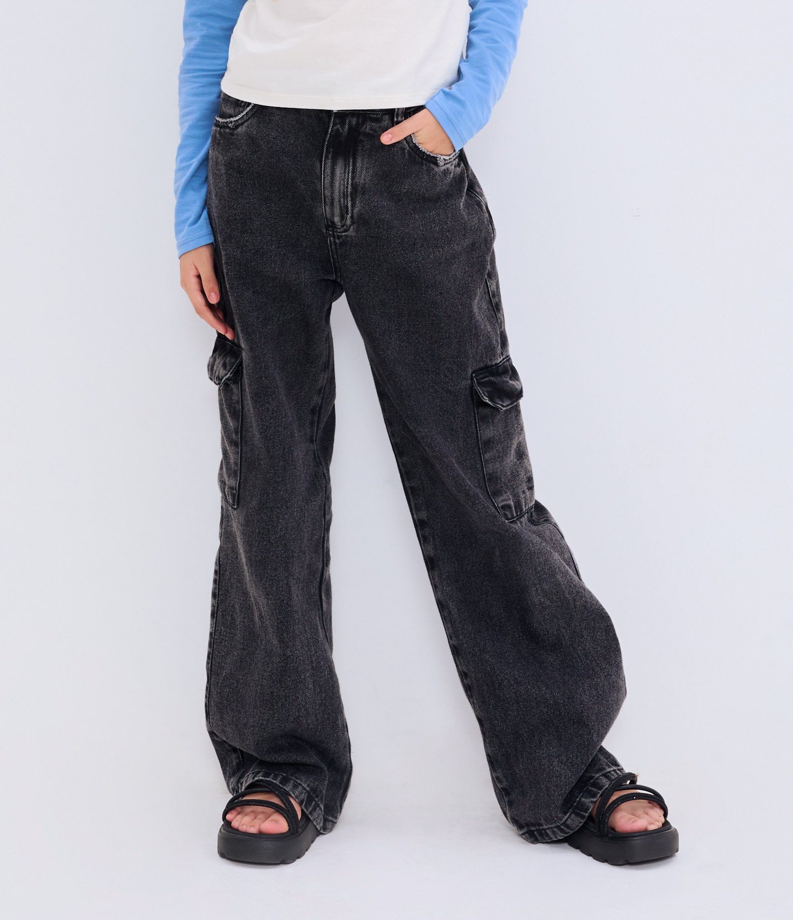 Calça Cargo Infantil em Sarja com Bolso Lateral - Tam 5 a 14 Anos Preto 2