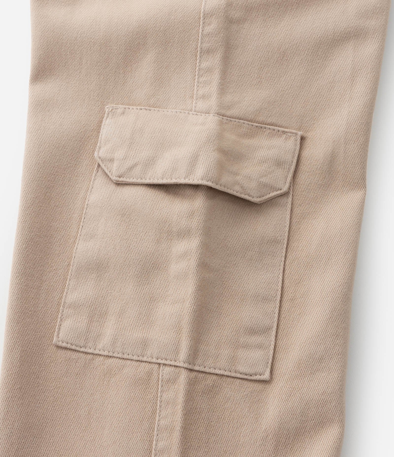 Calça Infantil em Jeans com Bolsos Cargo - Tam 5 A 14 Anos Bege 4