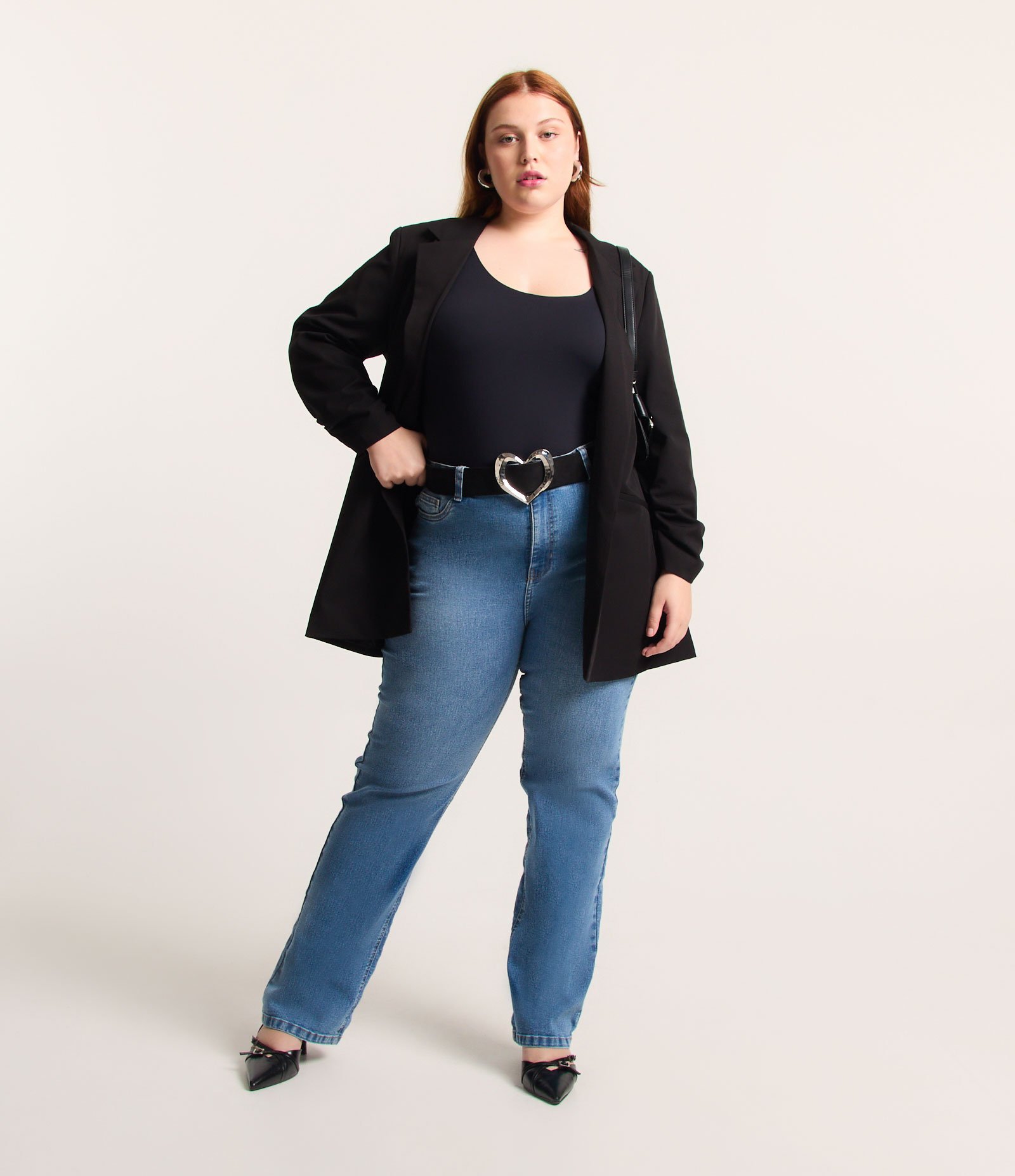 Calça Reta em Jeans Elastano Curve Plus Size Azul