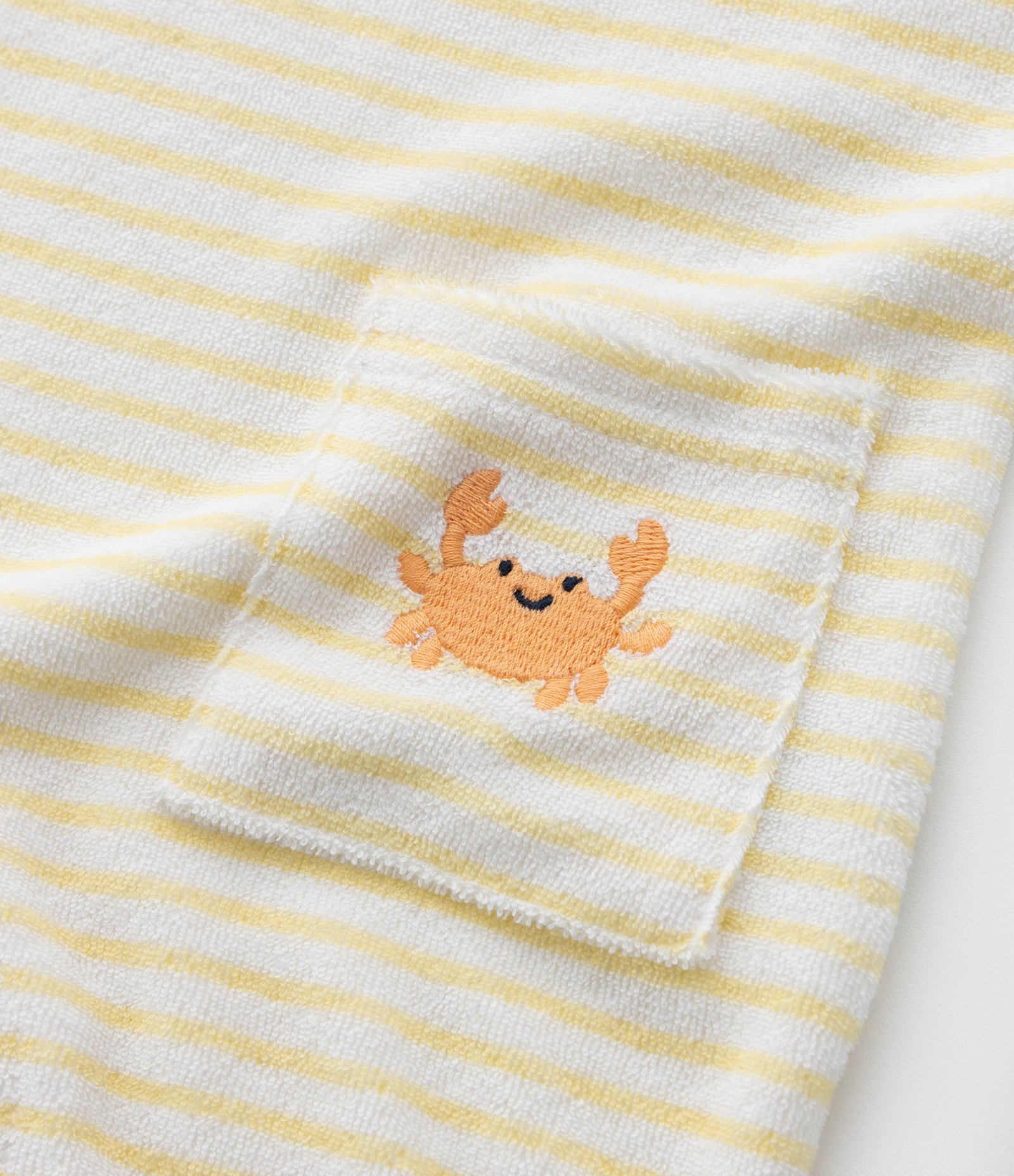 Macacão Infantil com Abertura Frontal Listrado com Estampa Caranguejos - Tam 0 a 18 Meses Amarelo/Branco 6