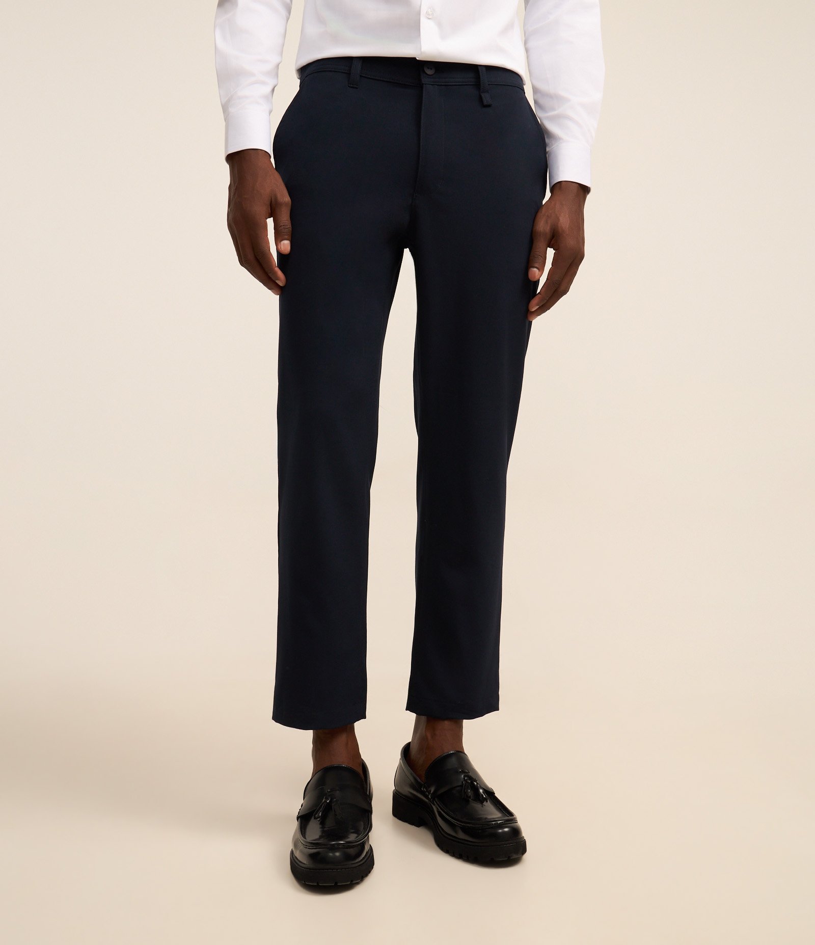 Calça Básica Slim Cropped Alfaiatada com Elastano Azul Marinho 2