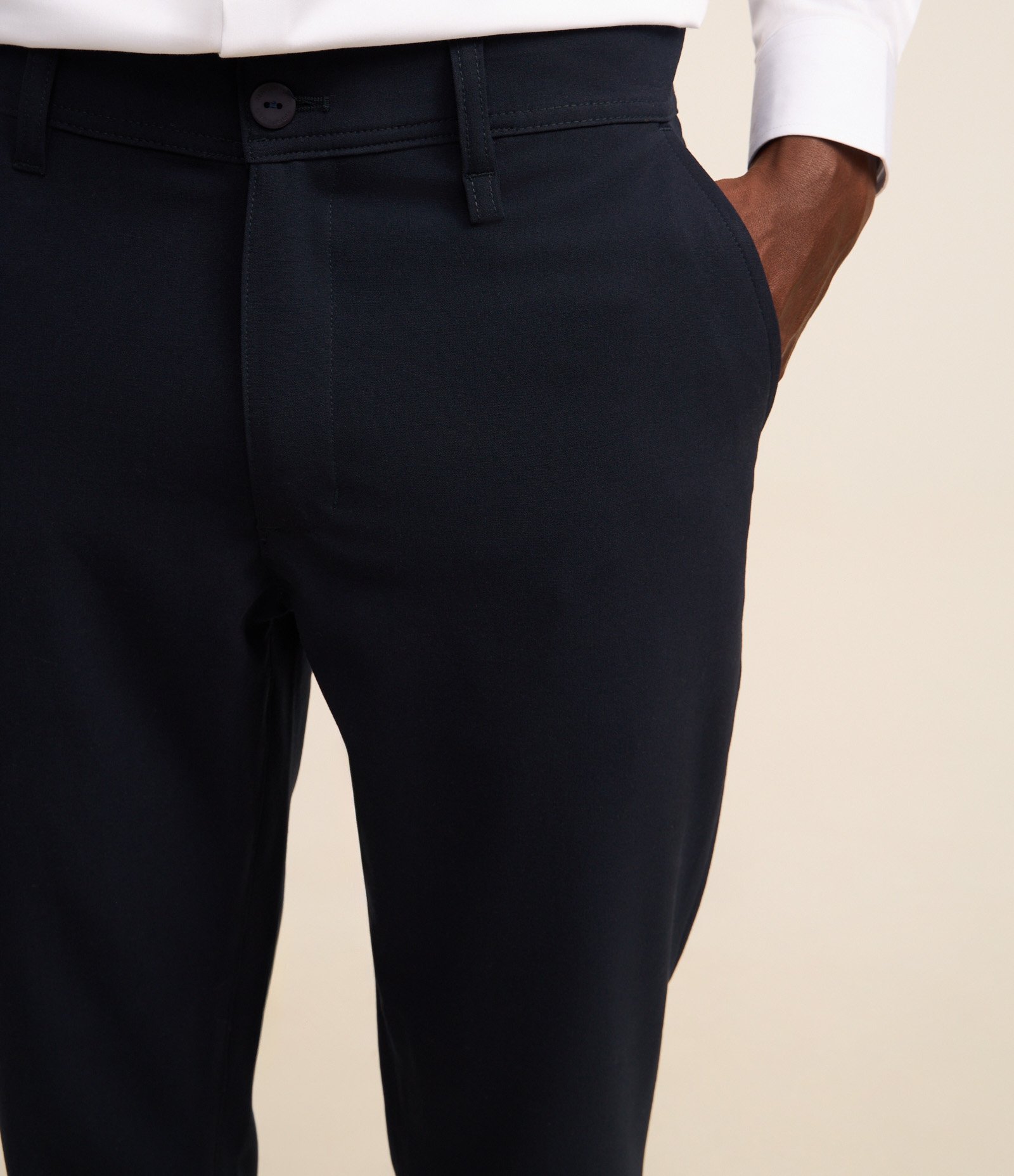 Calça Básica Slim Cropped Alfaiatada com Elastano Azul Marinho 4