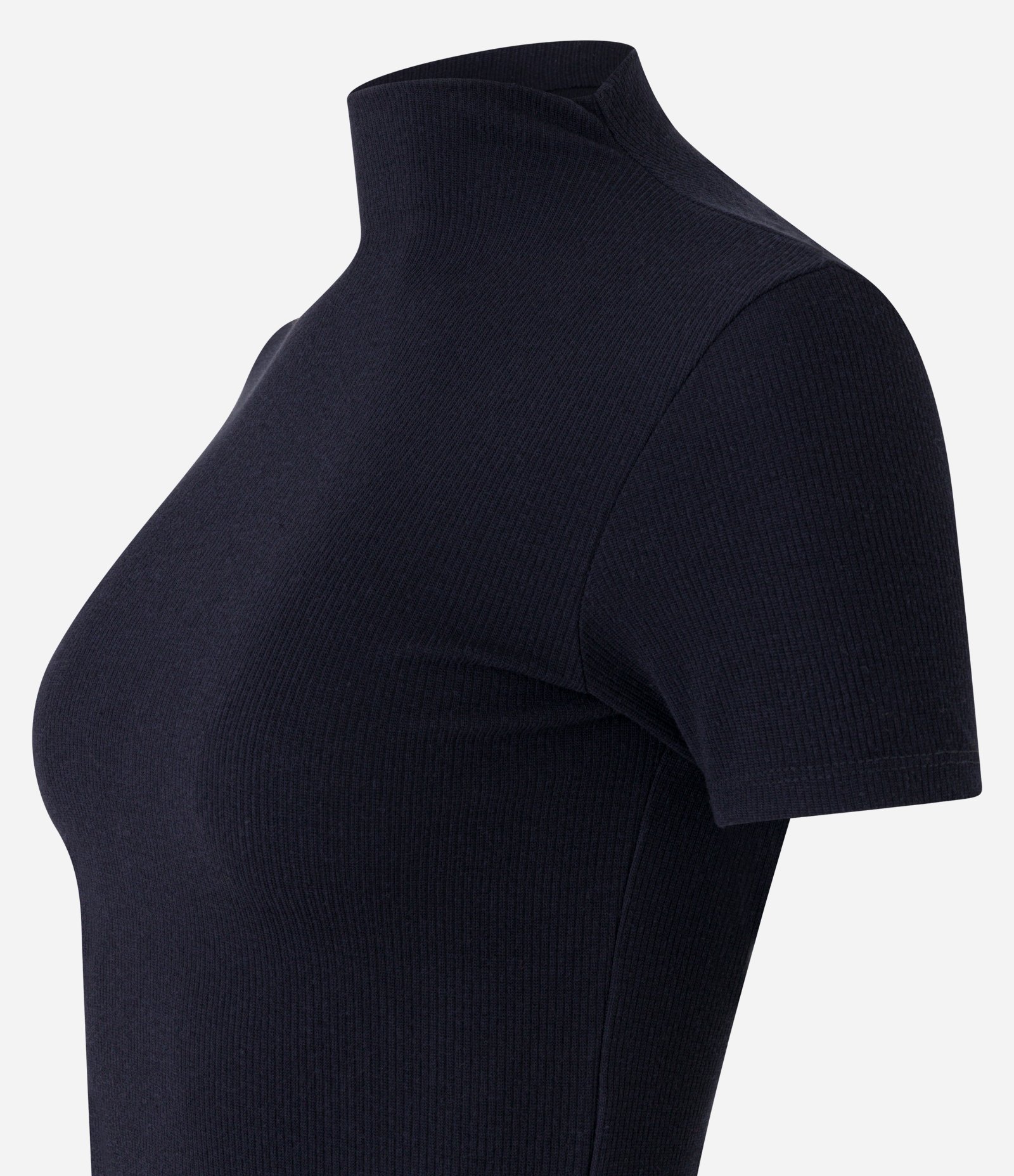 Blusa em Ribana com Golinha Alta Inteira Preto 5