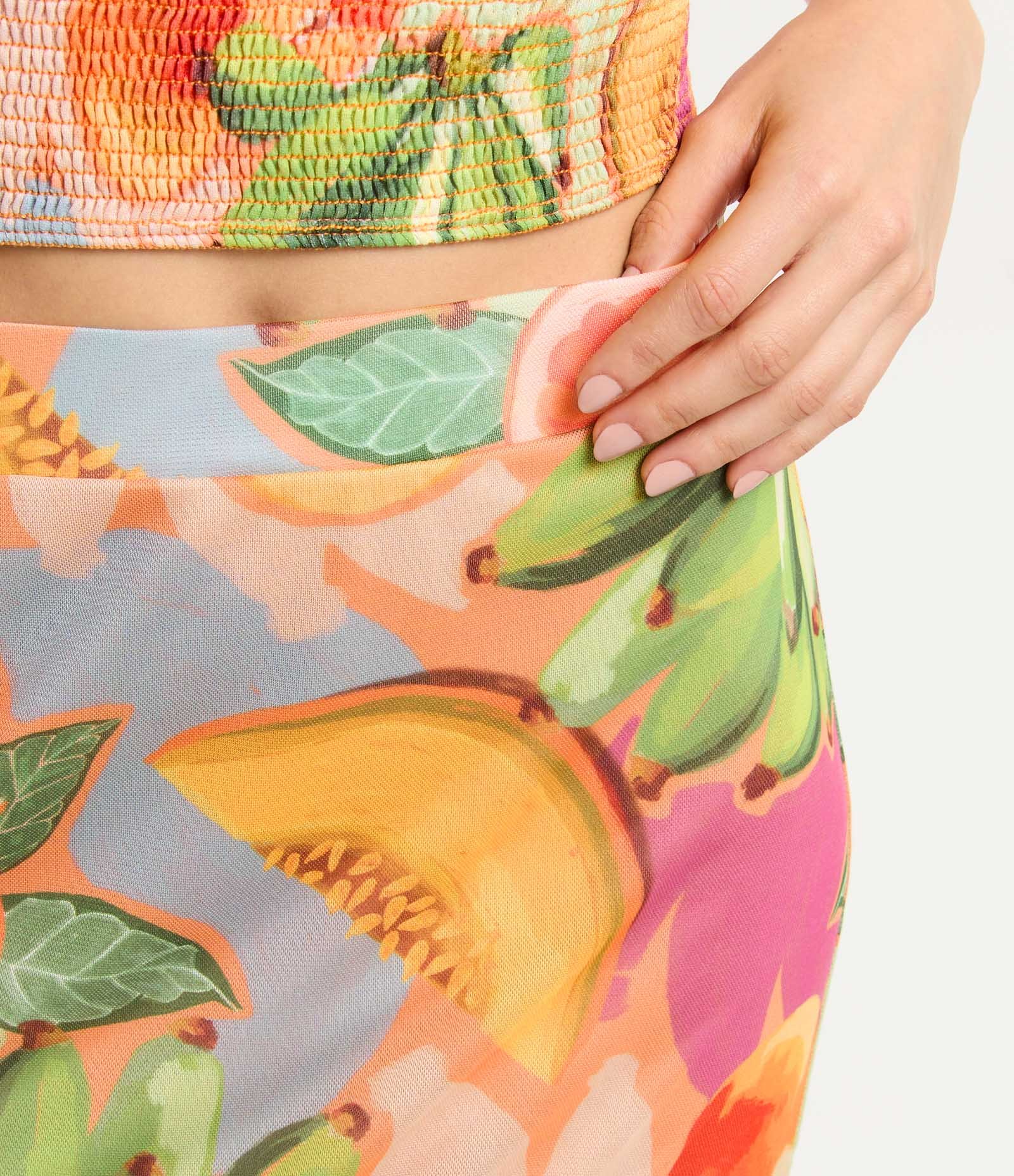 Saia Midi em Tule com Camadas e Estampa de Frutas Laranja 4
