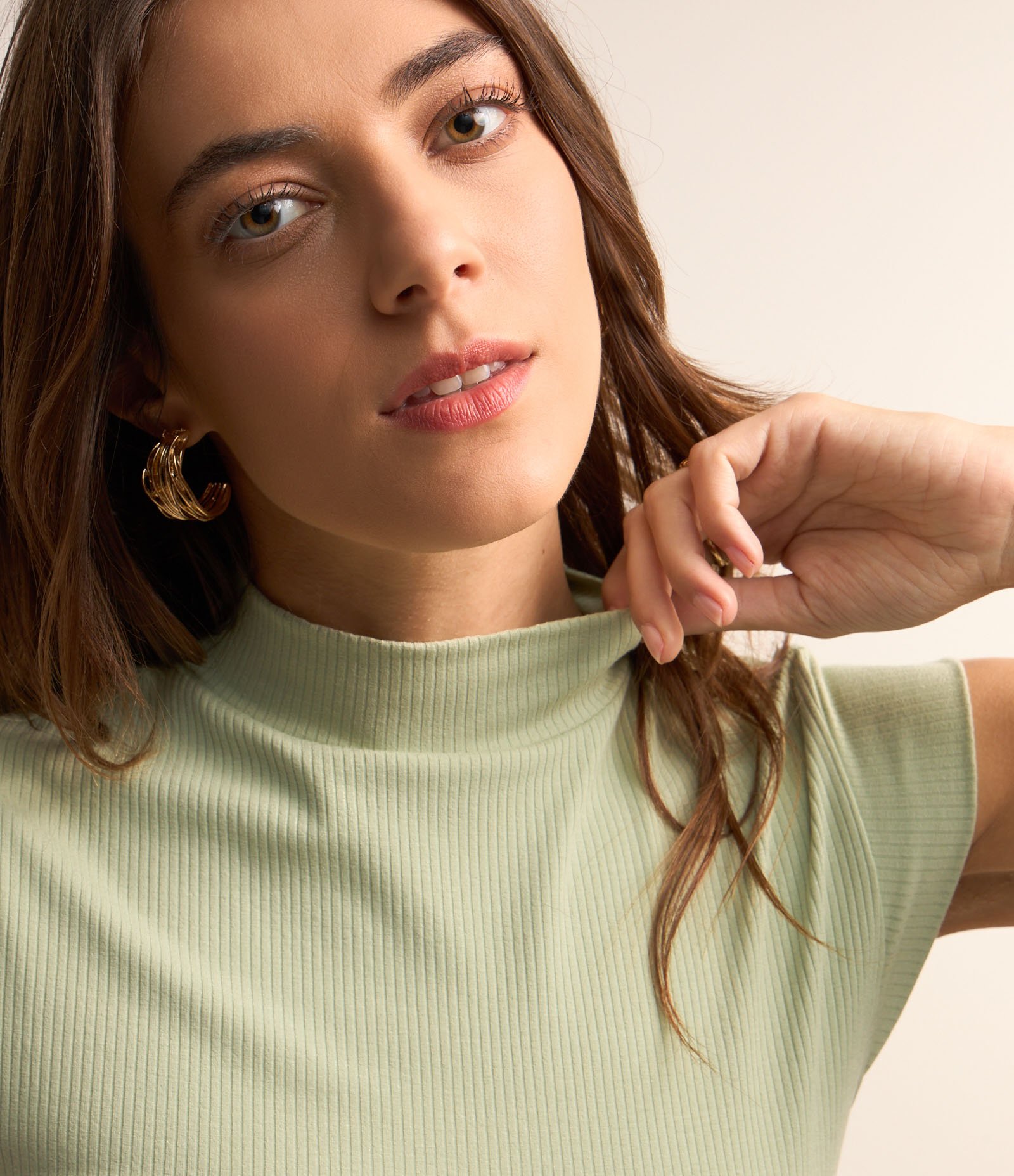 Blusa Ajustada em Ribana com Golinha e Texturas 4