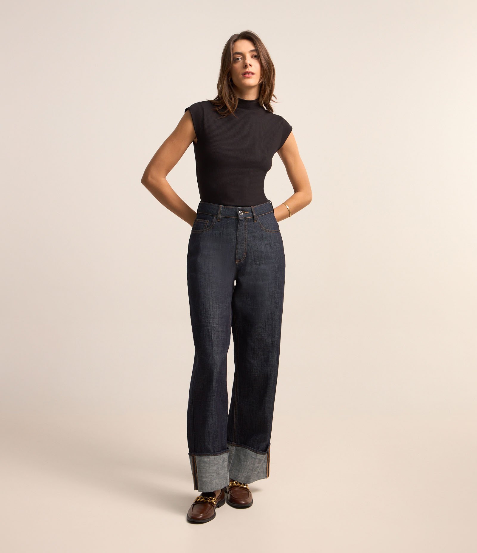 Blusa Ajustada em Ribana com Golinha e Texturas Preto 2