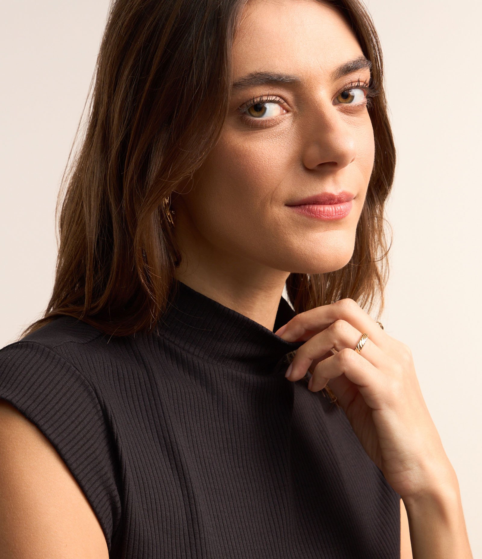 Blusa Ajustada em Ribana com Golinha e Texturas Preto 3