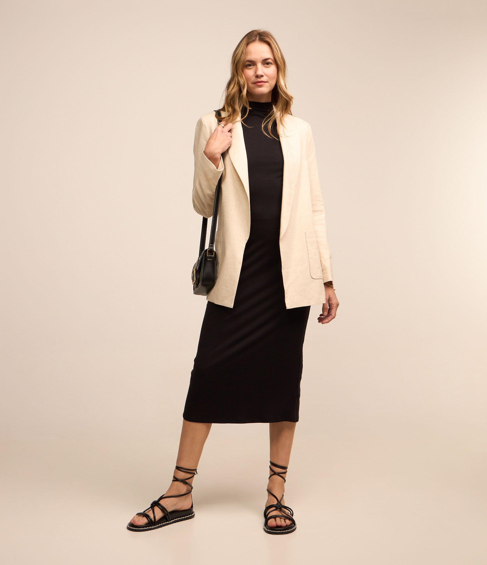 Vestido Midi Sem Manga em Ribana com Gola Alta Preto 2