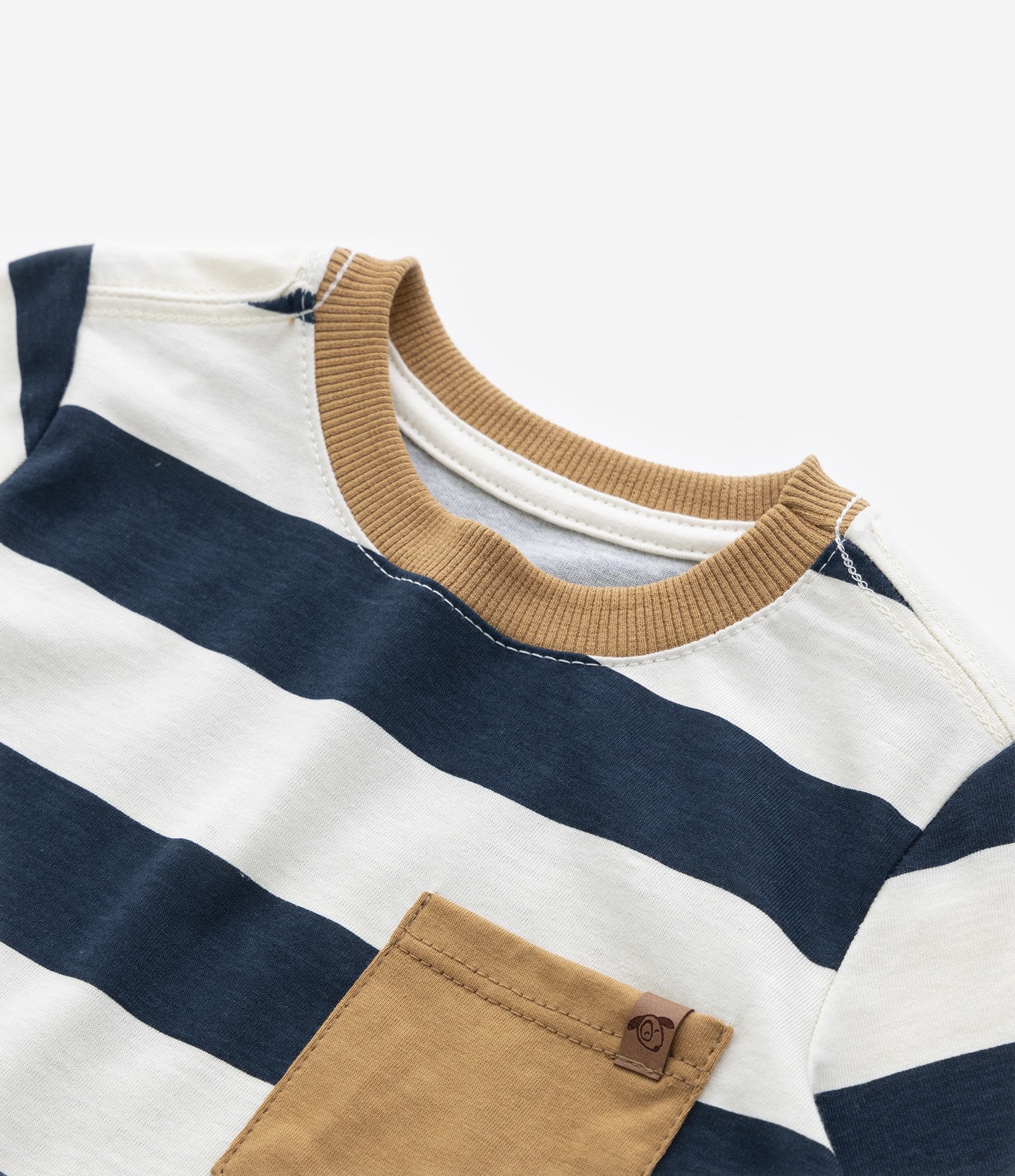 Conjunto Infantil Curto com Listras e Bolsinho - Tam 1 a 5 anos Marinho/Marrom 8