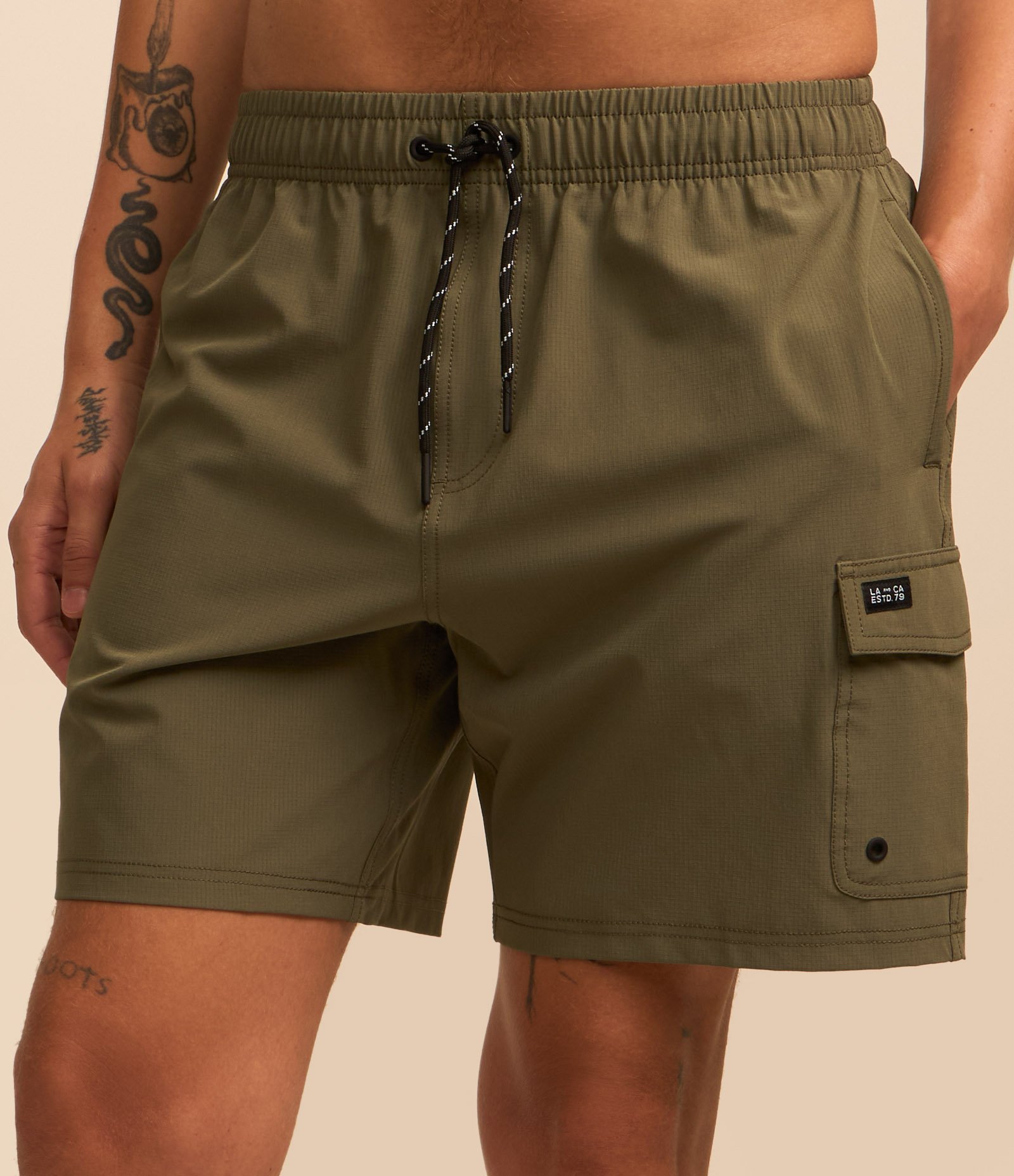 Bermuda em Ripstop com Bolso Lateral Verde 3