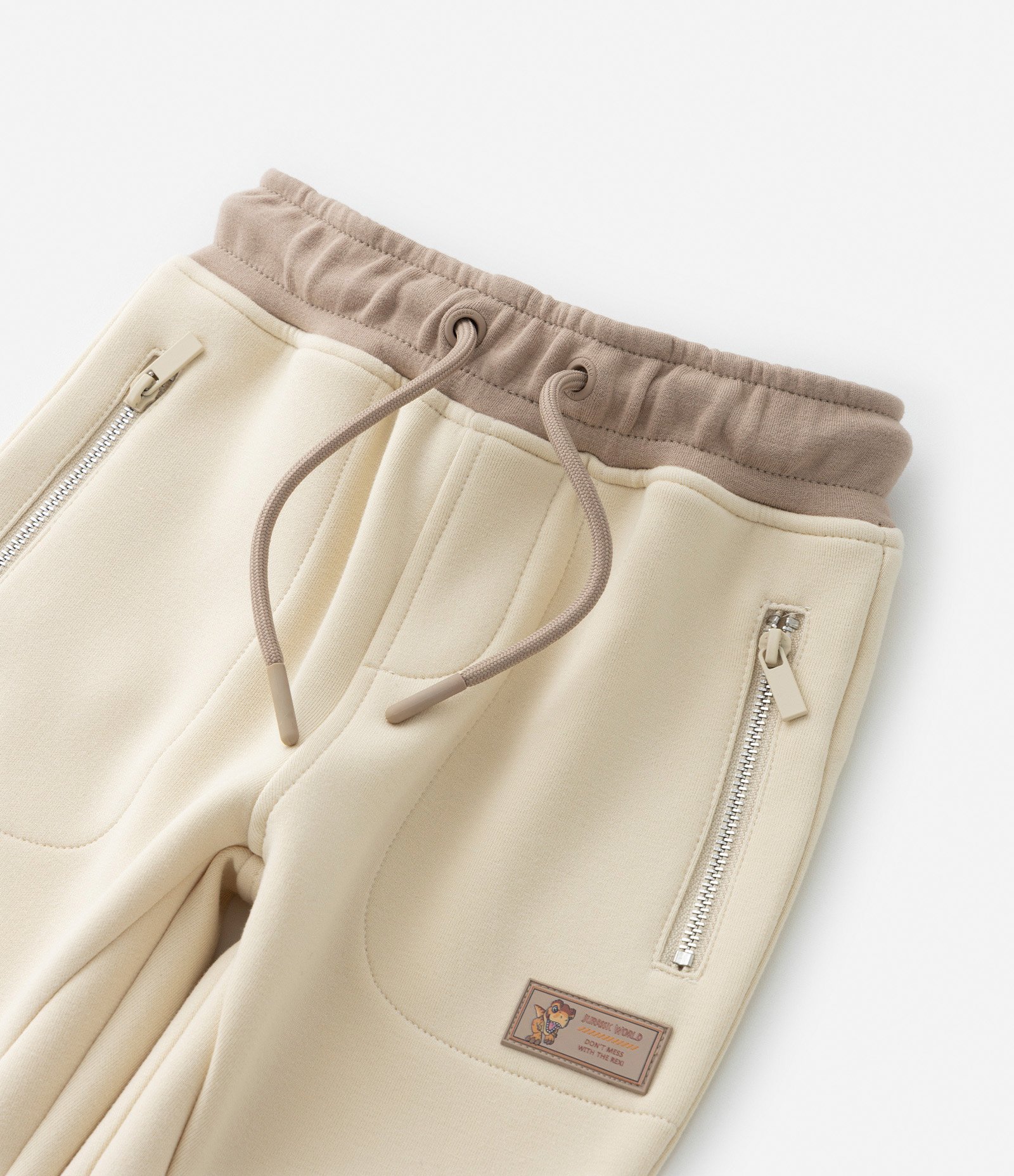 Calça Infantil com Bolsos e Estampa Jurassic World - Tam 1 a 5 Anos Bege 8