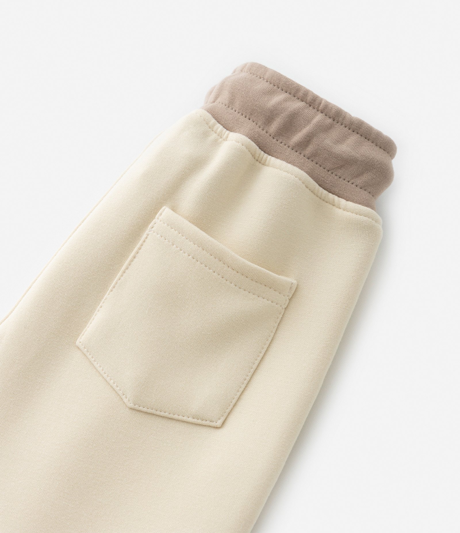 Calça Infantil com Bolsos e Estampa Jurassic World - Tam 1 a 5 Anos Bege 4