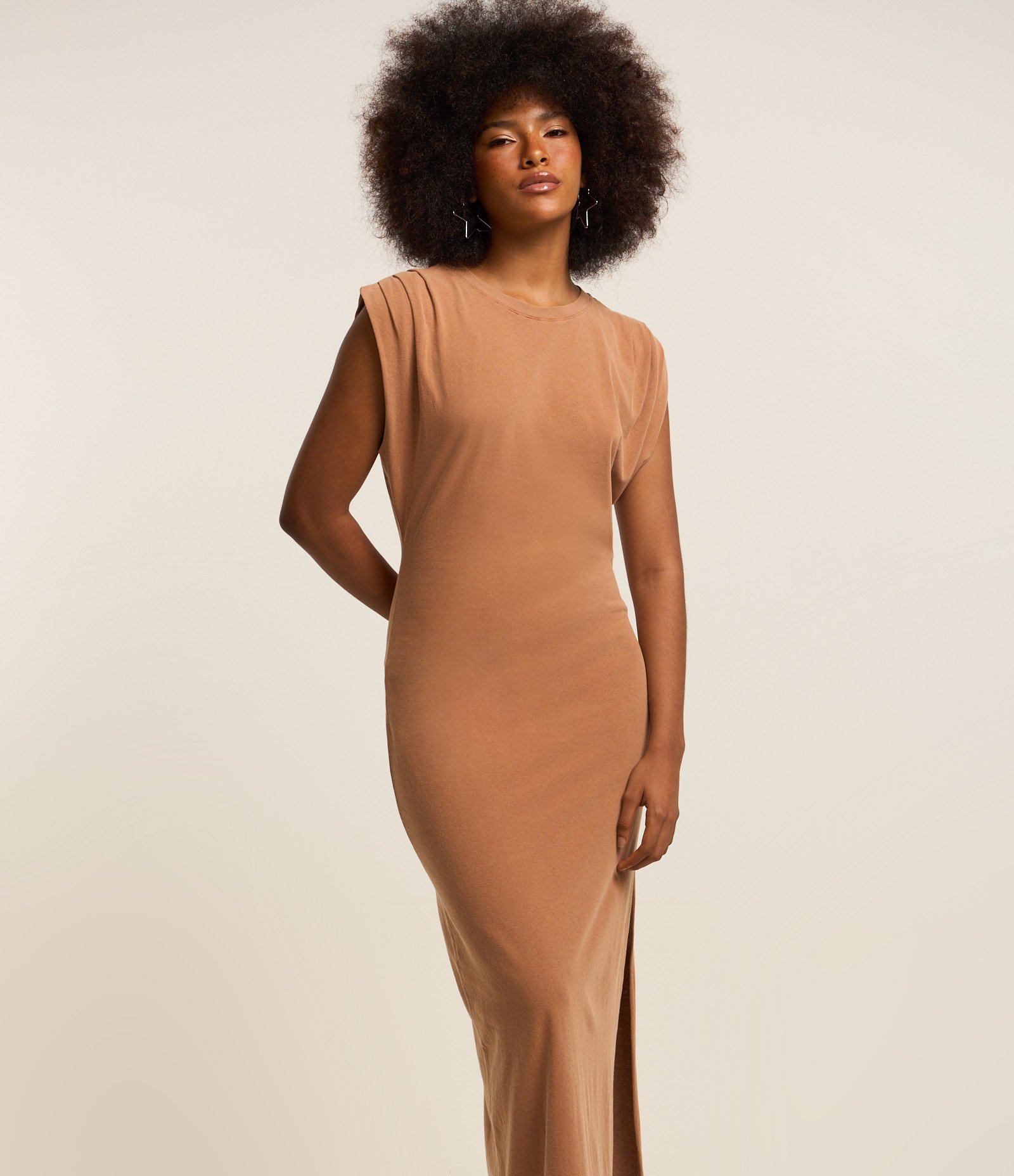 Vestido New Midi em Algodão Estonado com Fenda Lateral Marrom 2