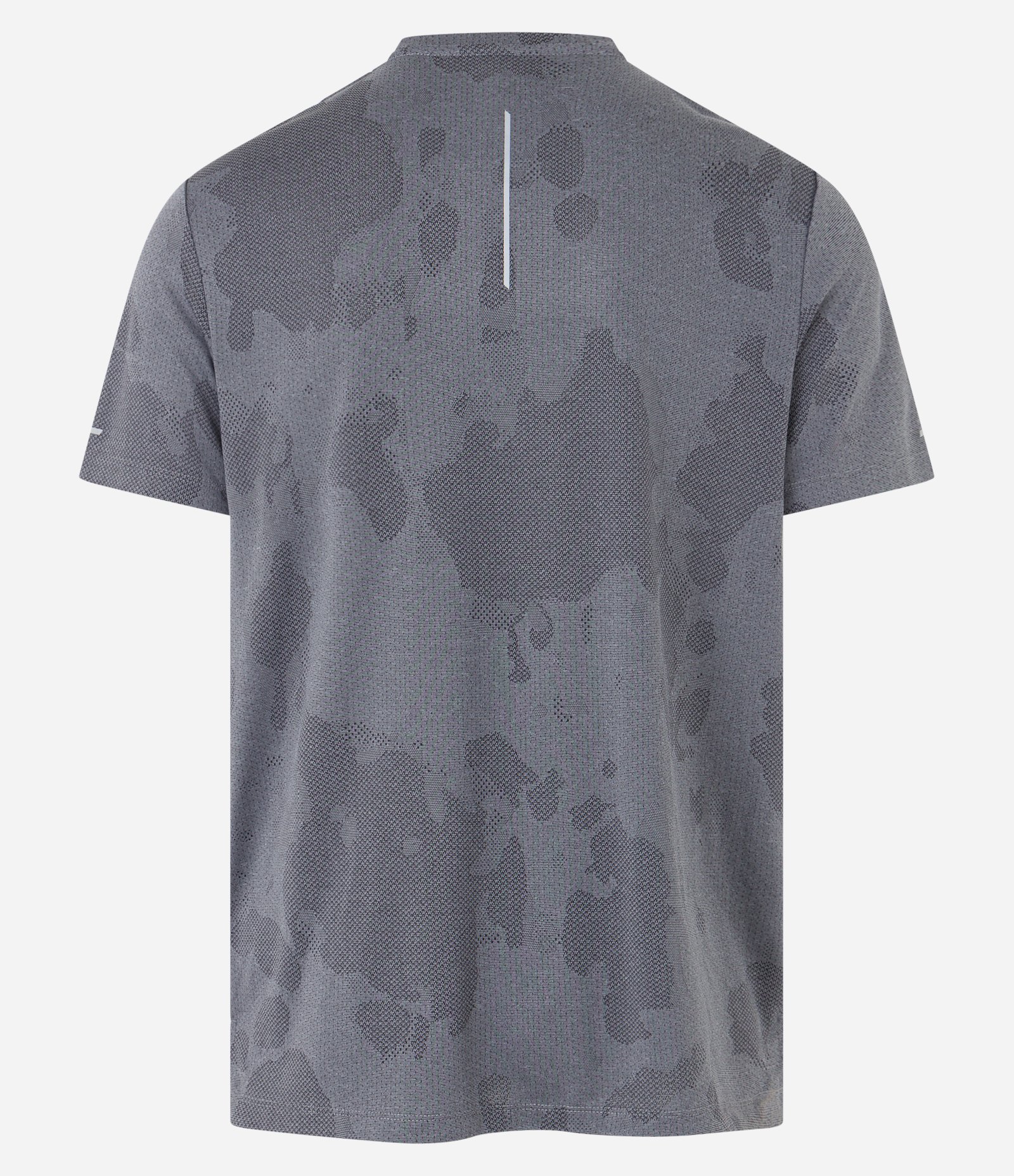 Camiseta Esportiva com Textura Jacquard 8