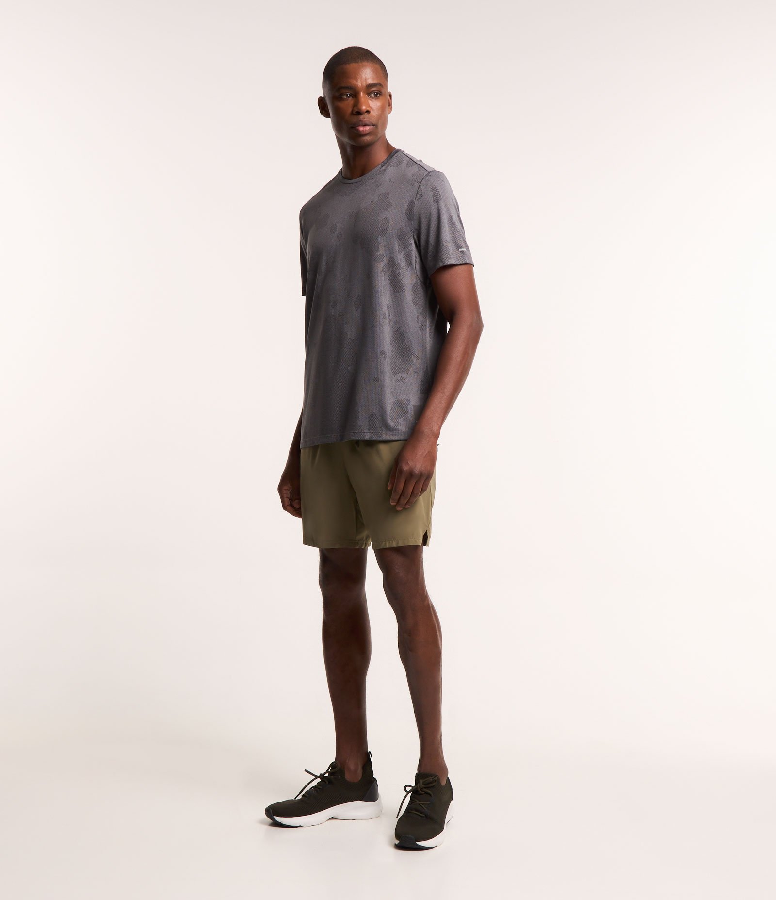 Camiseta Esportiva com Textura Jacquard 2