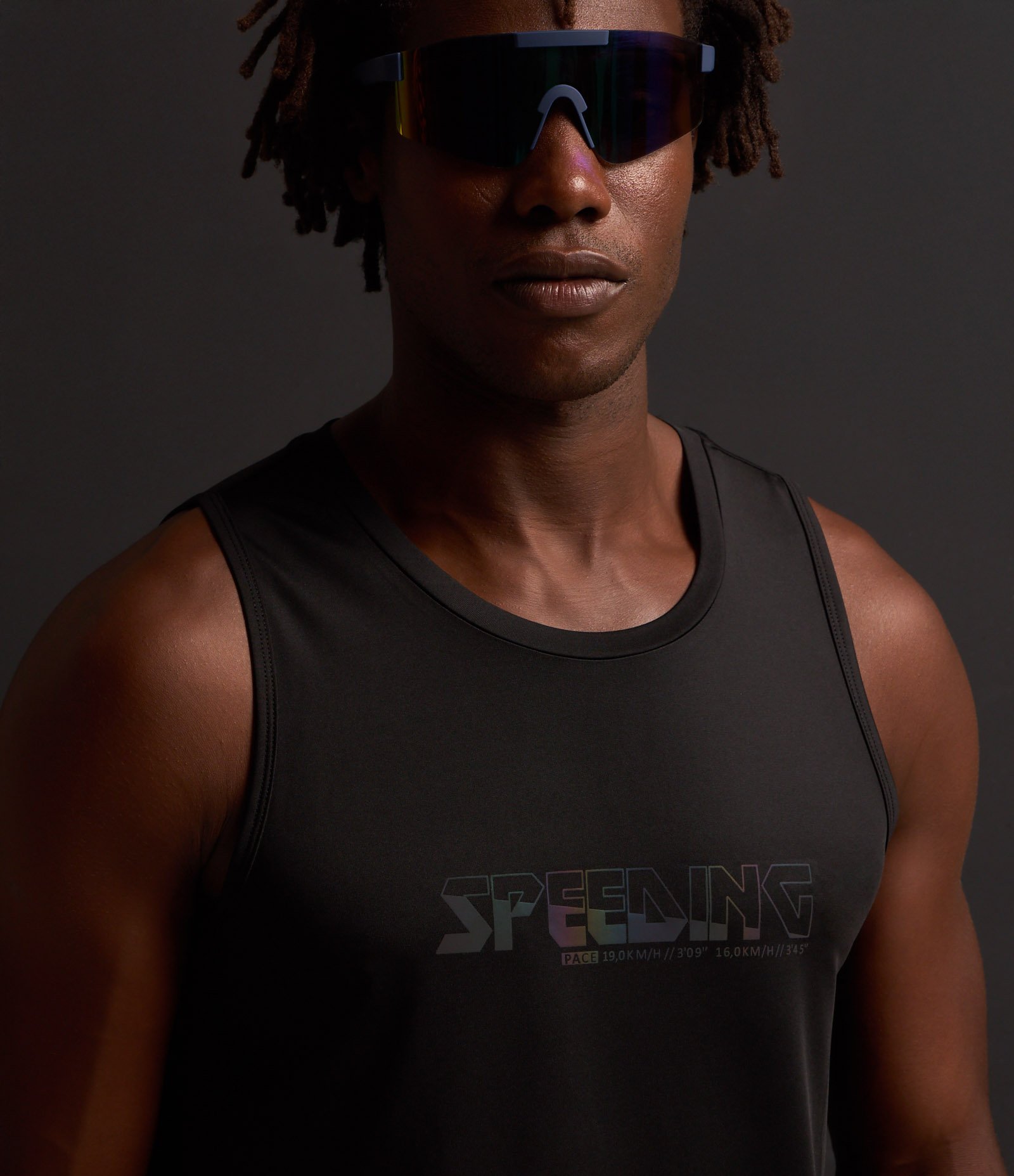 Regata em Tecnologia Dry com Estampa Lettering Refletiva Preto 3