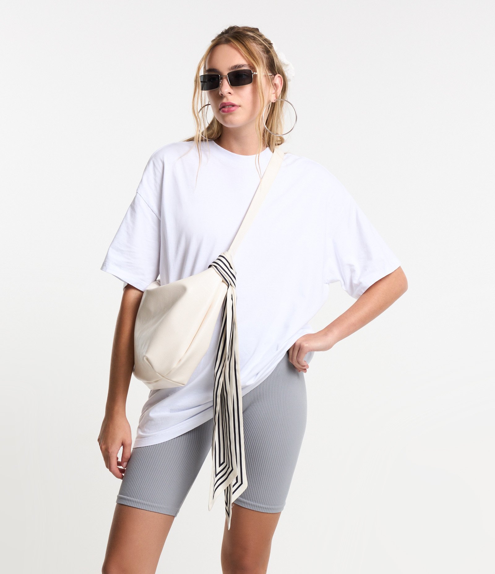 Bermuda Ciclista em Poliamida Canelada sem Costura 1