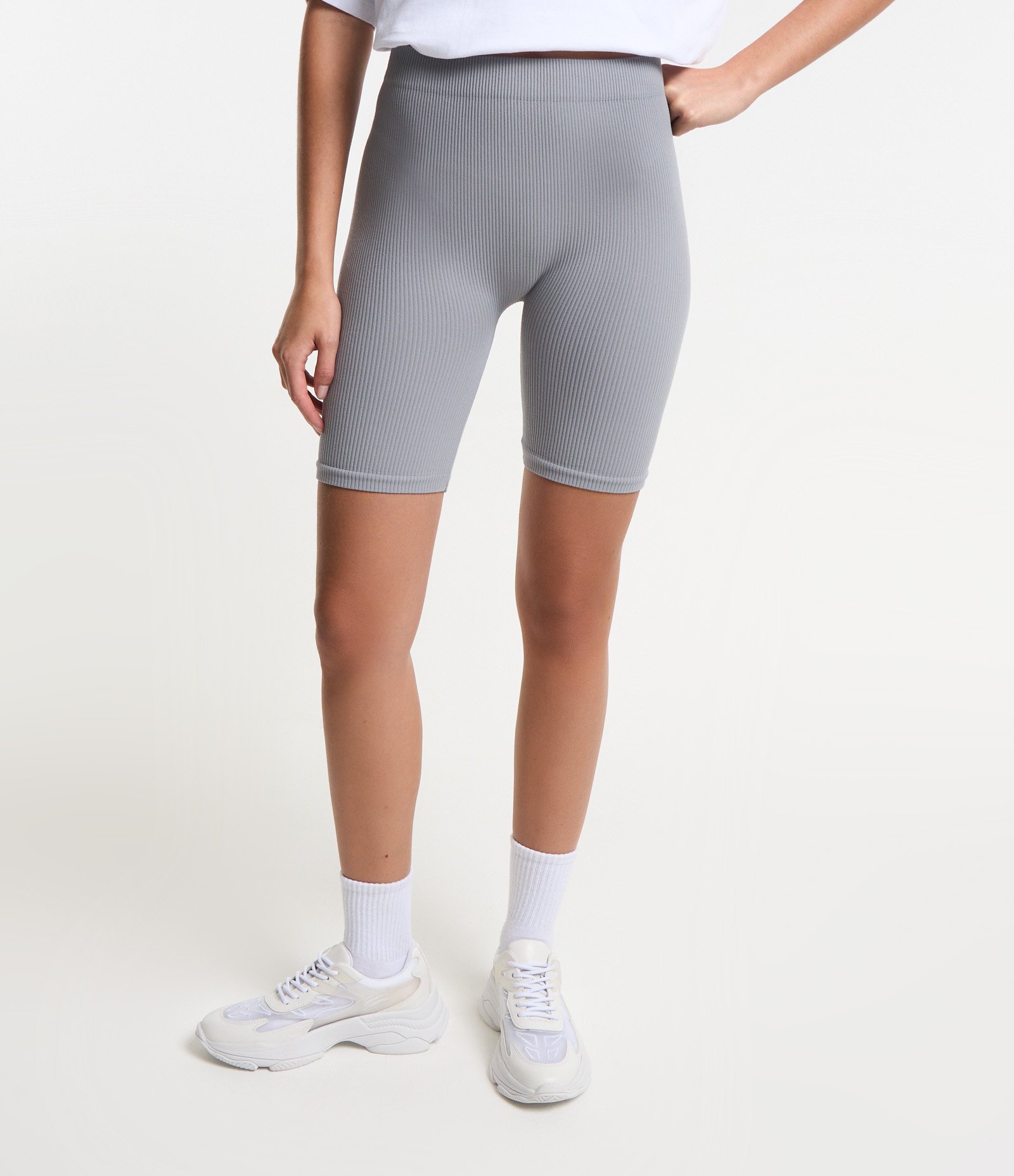 Bermuda Ciclista em Poliamida Canelada sem Costura 3