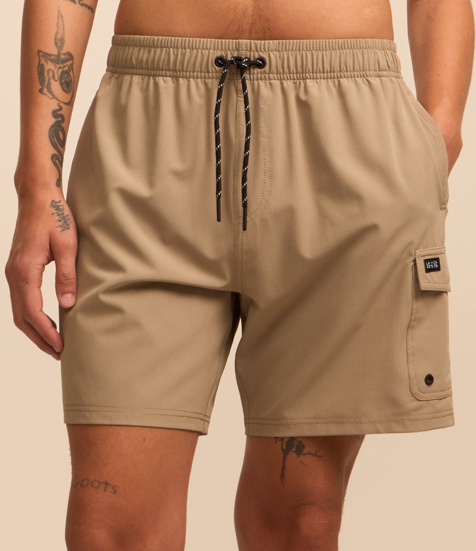 Bermuda em Ripstop com Bolso Lateral Bege 3