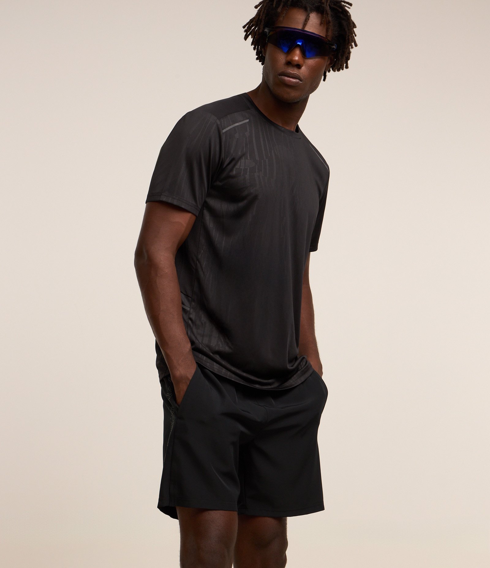 Camiseta Esportiva Tecnologia Dry com Estampa Heat Print Preto 4