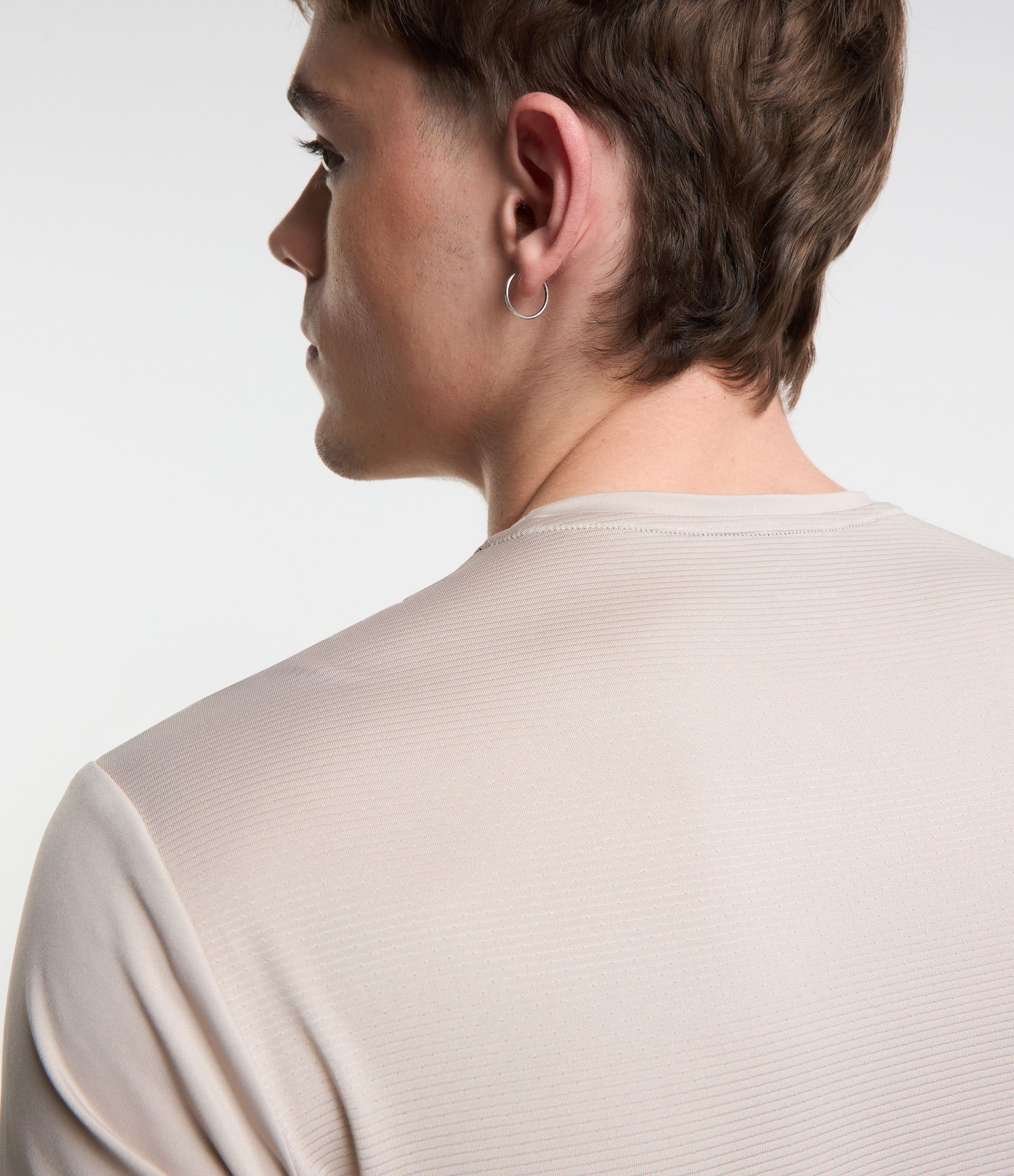 Camiseta Esportiva em Tecnologia Dry com Estampa Lettering e Costas Respirável Bege 3