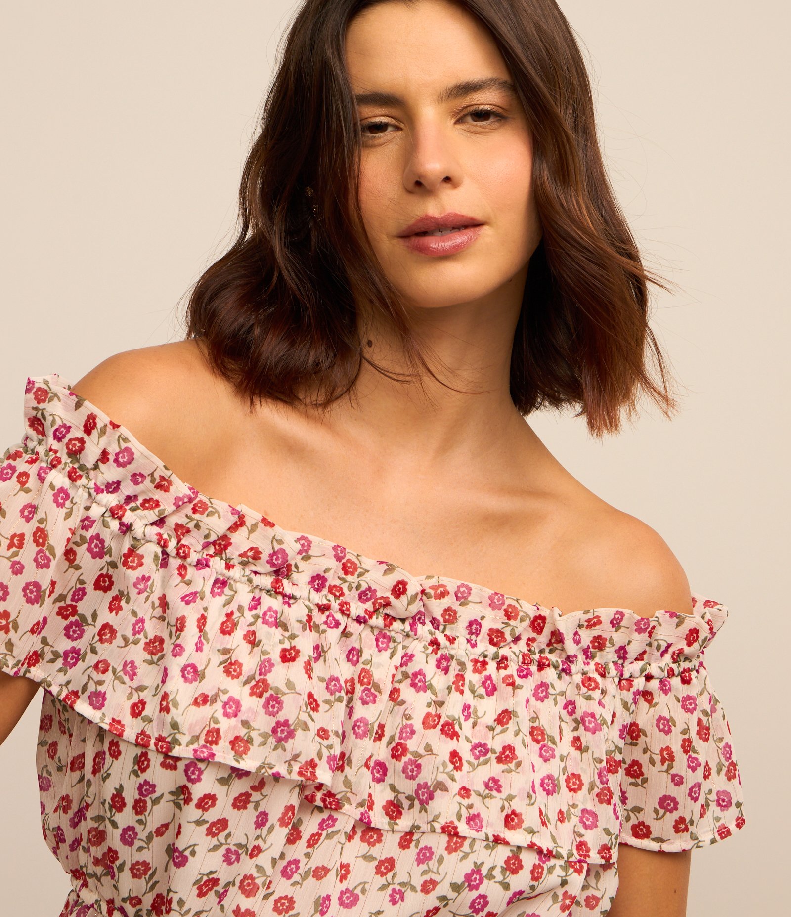 Blusa Ombro a Ombro em Crepe com Estampa Floral Branco 4