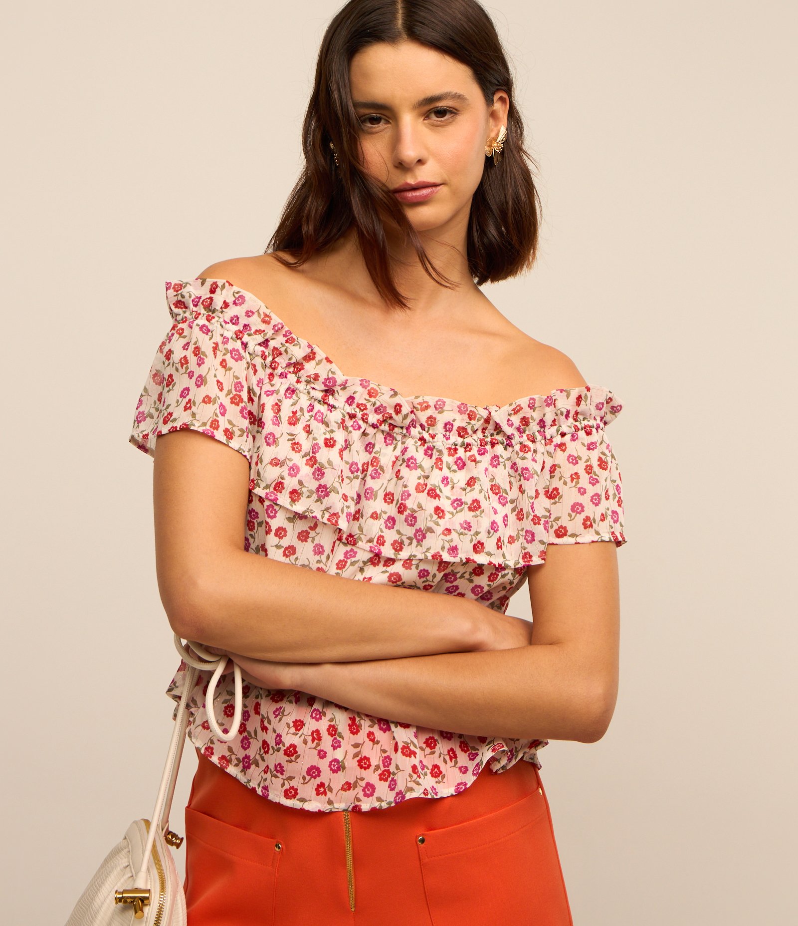 Blusa Ombro a Ombro em Crepe com Estampa Floral Branco 6