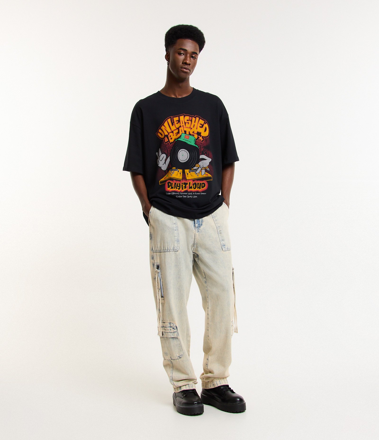 Calça Baggy em Jeans Dirty Multibolsos com Zíper Lateral Azul 1