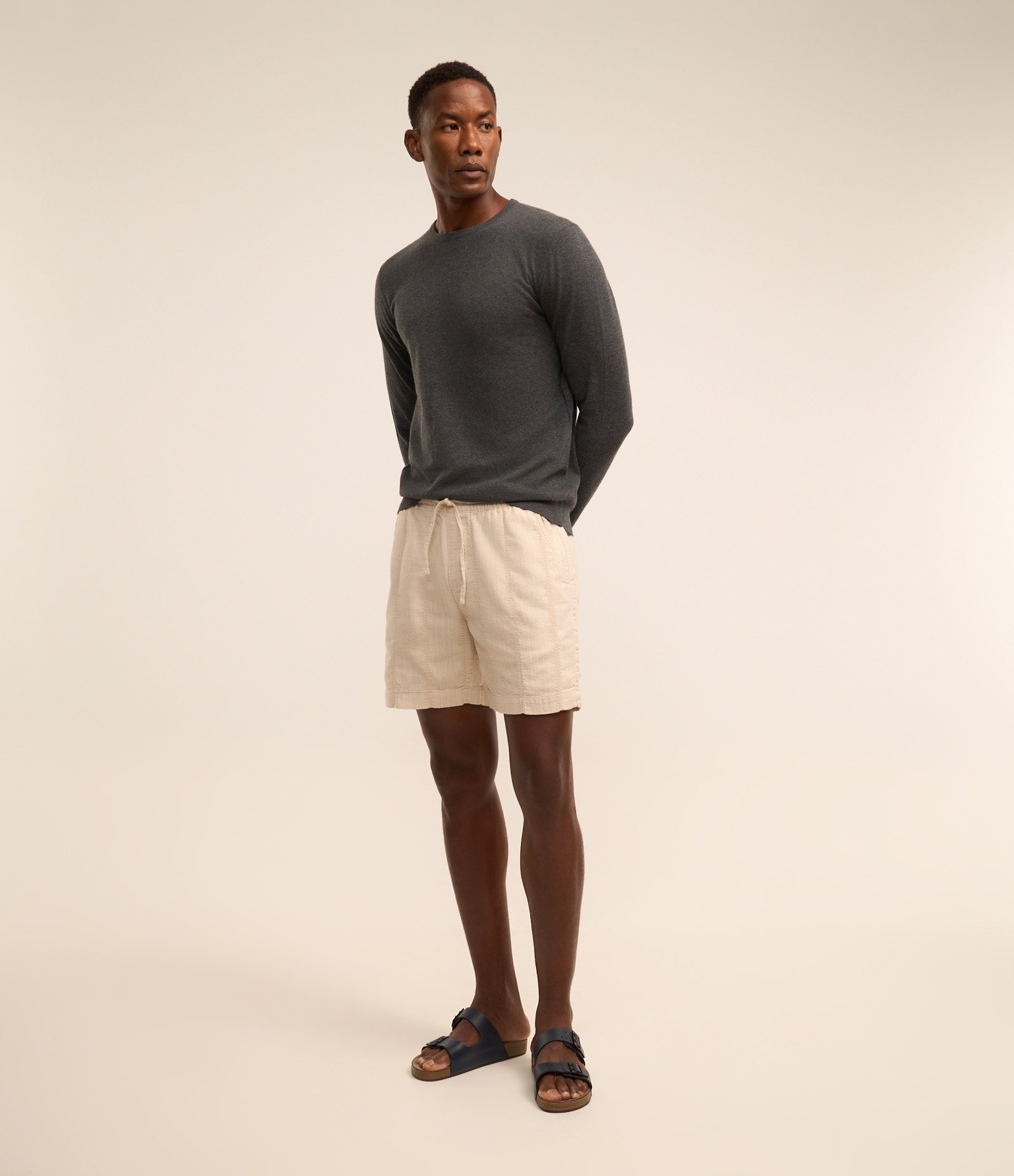 Bermuda em Algodão com Textura de Listras 1