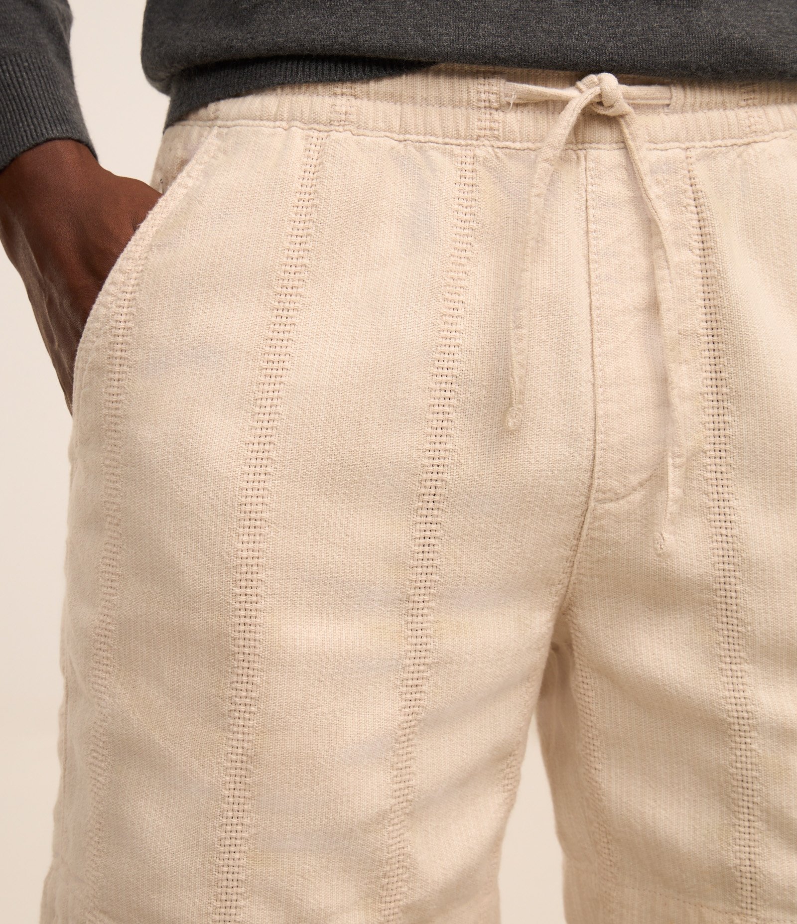 Bermuda em Algodão com Textura de Listras 5