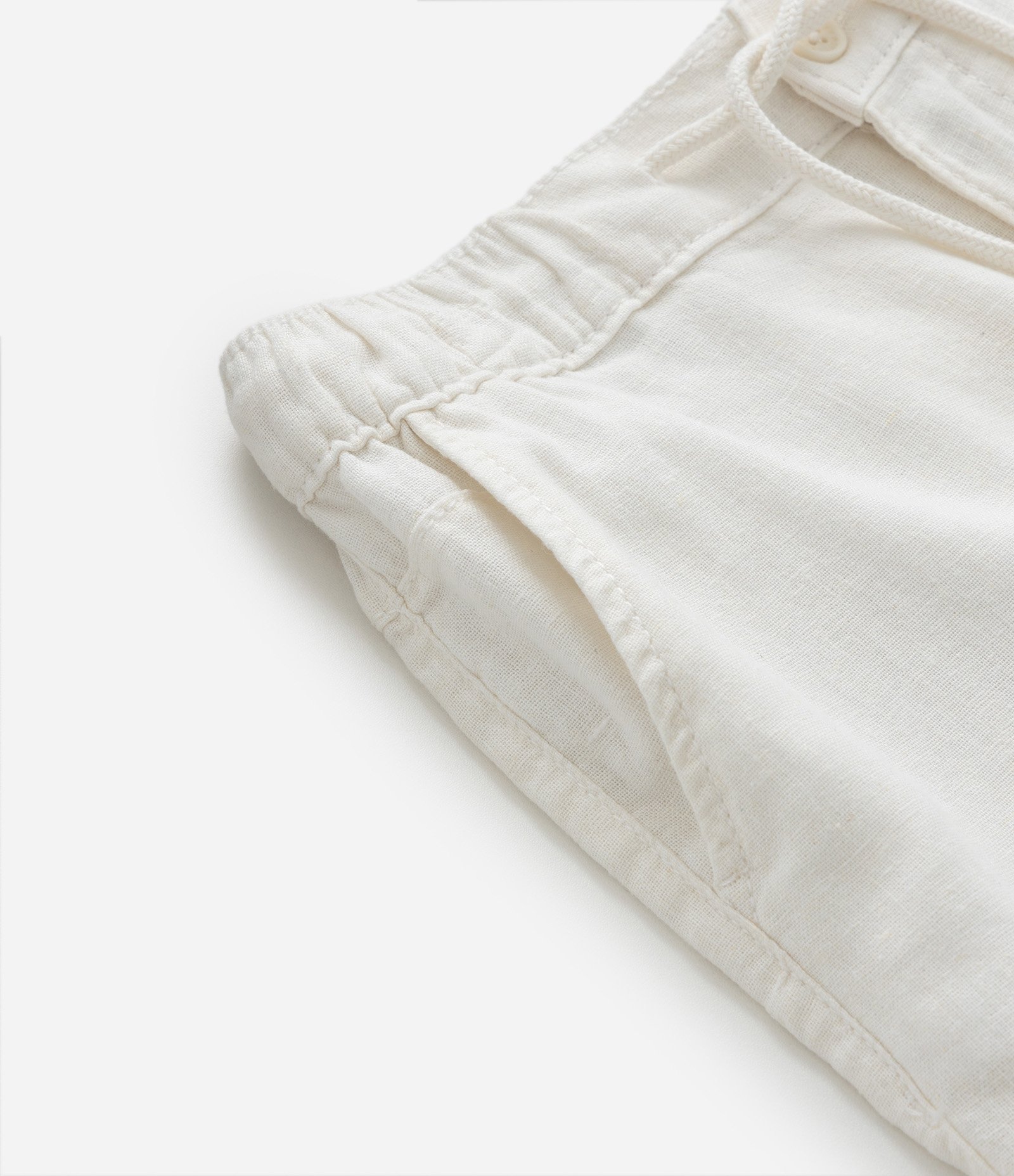 Bermuda Infantil em Viscolinho com Bolsos - Tam 5 a 14 Anos Off White 4